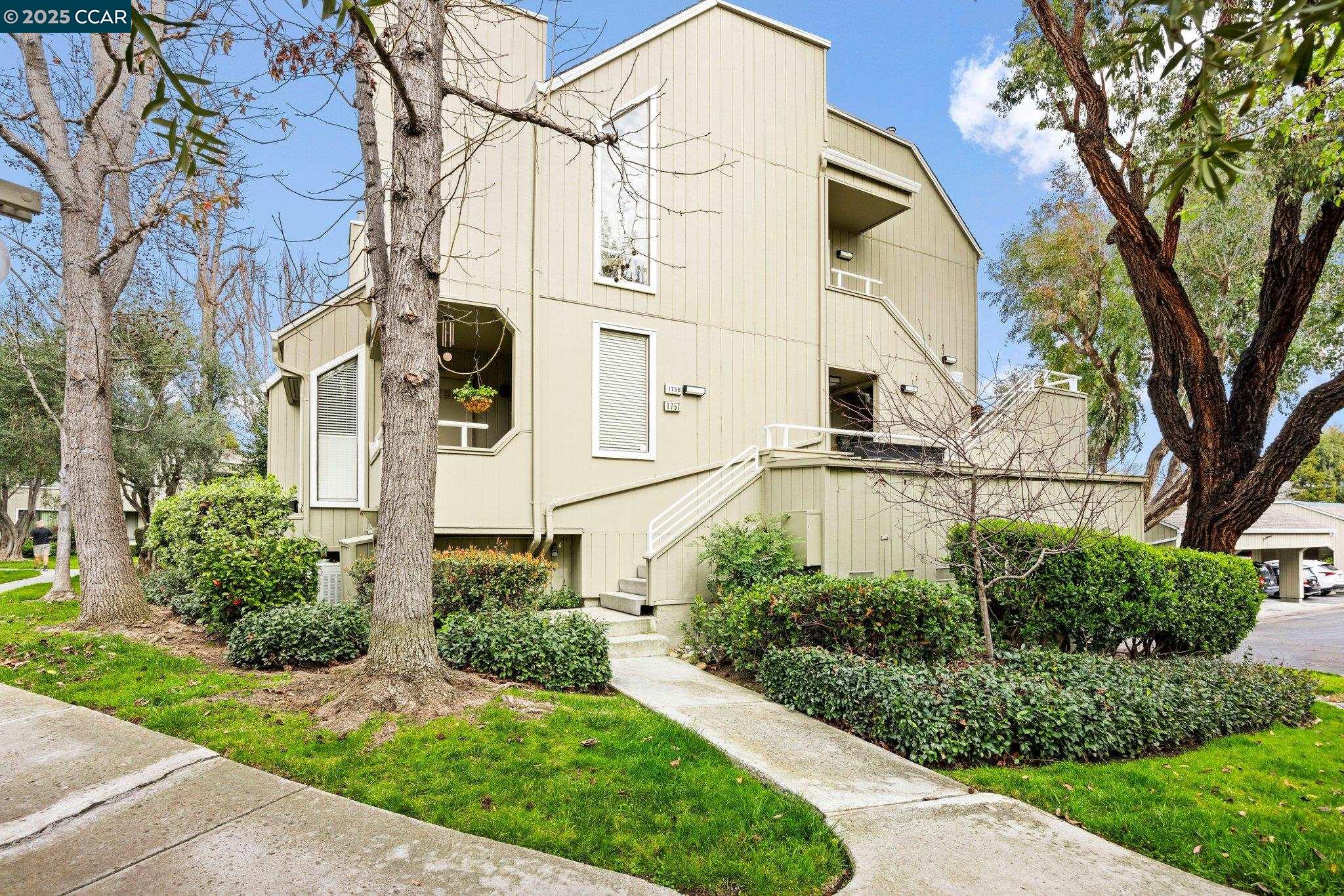 Detail Gallery Image 1 of 1 For 1756 Braddock Ct, San Jose,  CA 95125 - 1 Beds | 1 Baths