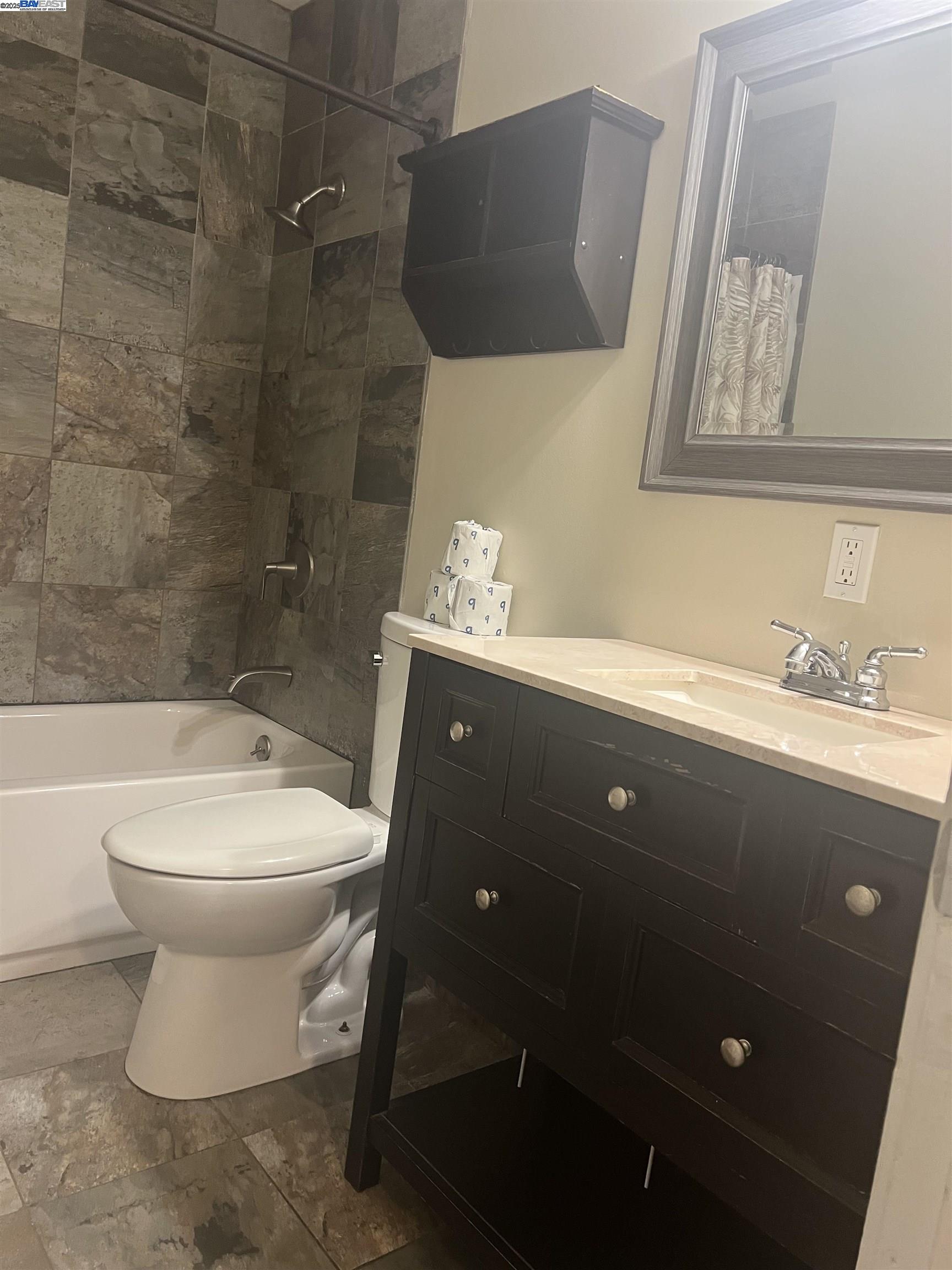Detail Gallery Image 17 of 31 For 1099 Tata Ln, South Lake Tahoe,  CA 96150 - 2 Beds | 1 Baths