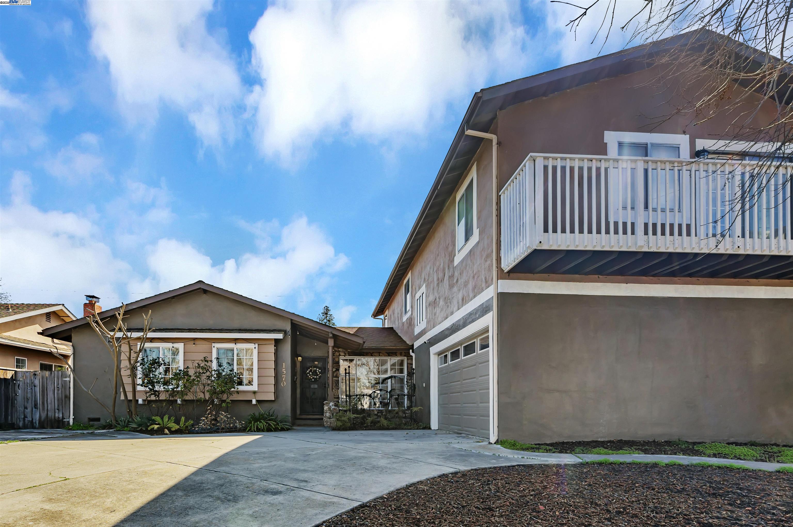 Detail Gallery Image 1 of 53 For 1570 Hillsdale Avenue, San Jose,  CA 95118 - 5 Beds | 4/1 Baths