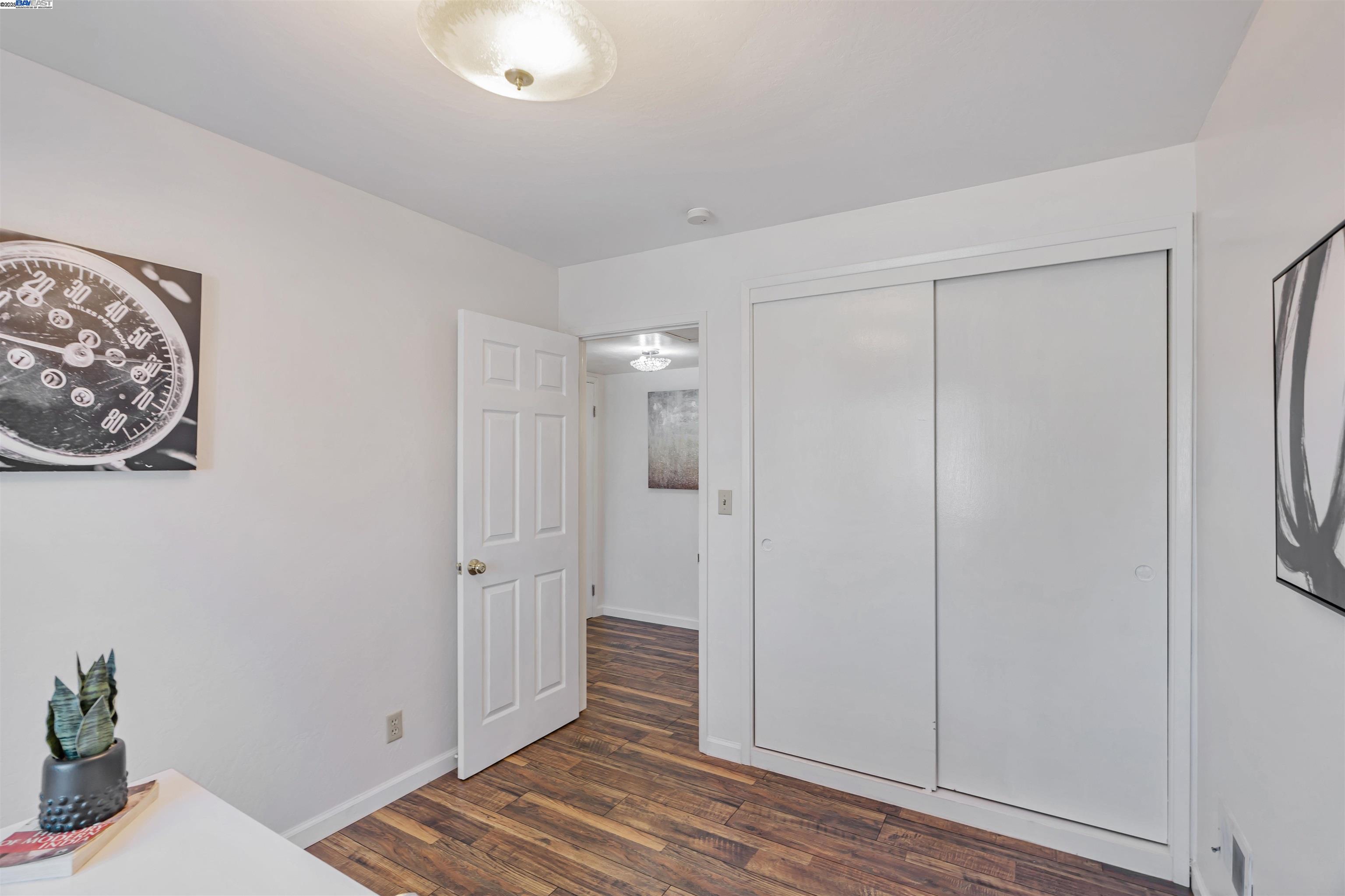Detail Gallery Image 25 of 53 For 1570 Hillsdale Avenue, San Jose,  CA 95118 - 5 Beds | 4/1 Baths