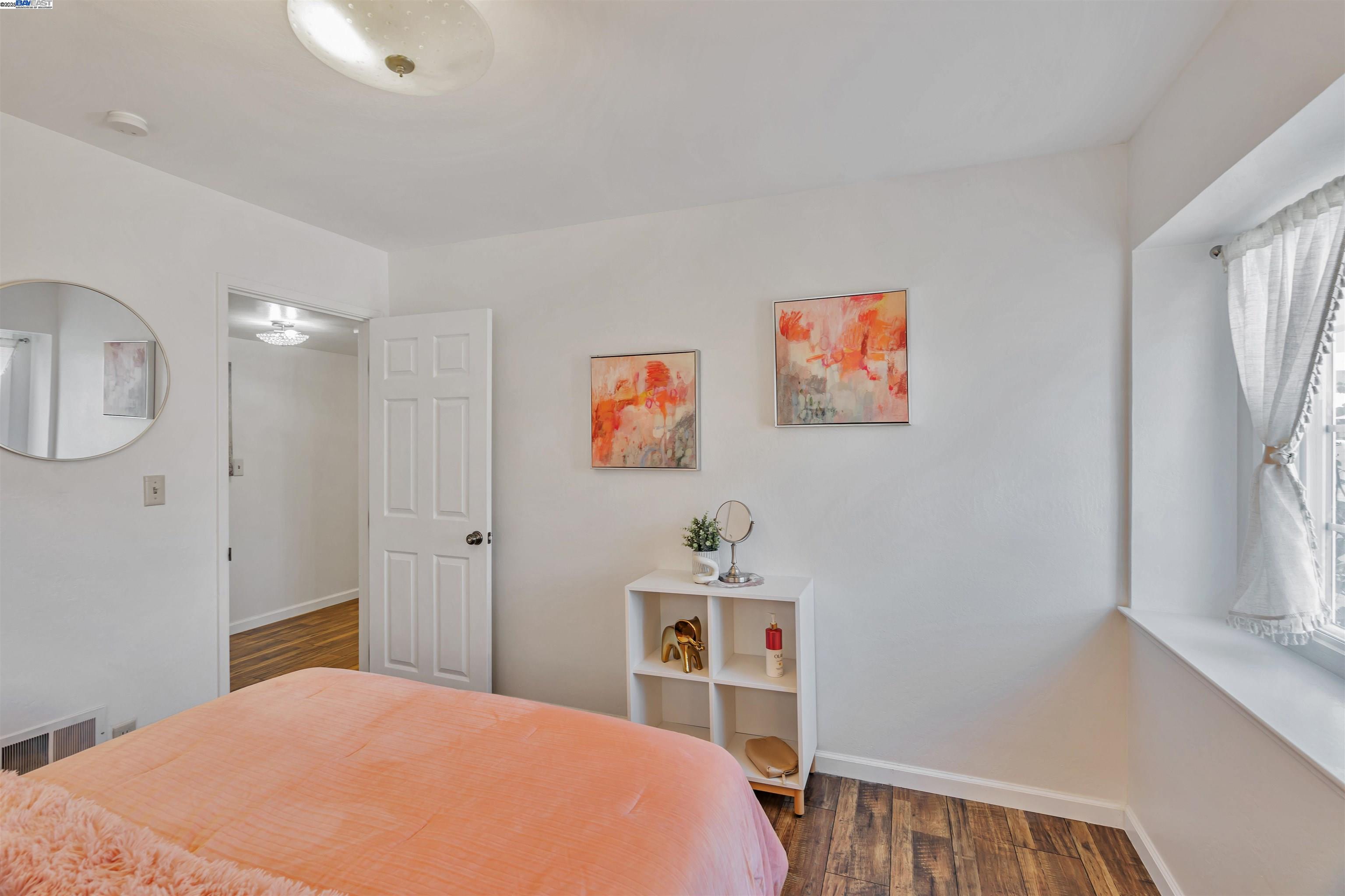 Detail Gallery Image 30 of 53 For 1570 Hillsdale Avenue, San Jose,  CA 95118 - 5 Beds | 4/1 Baths