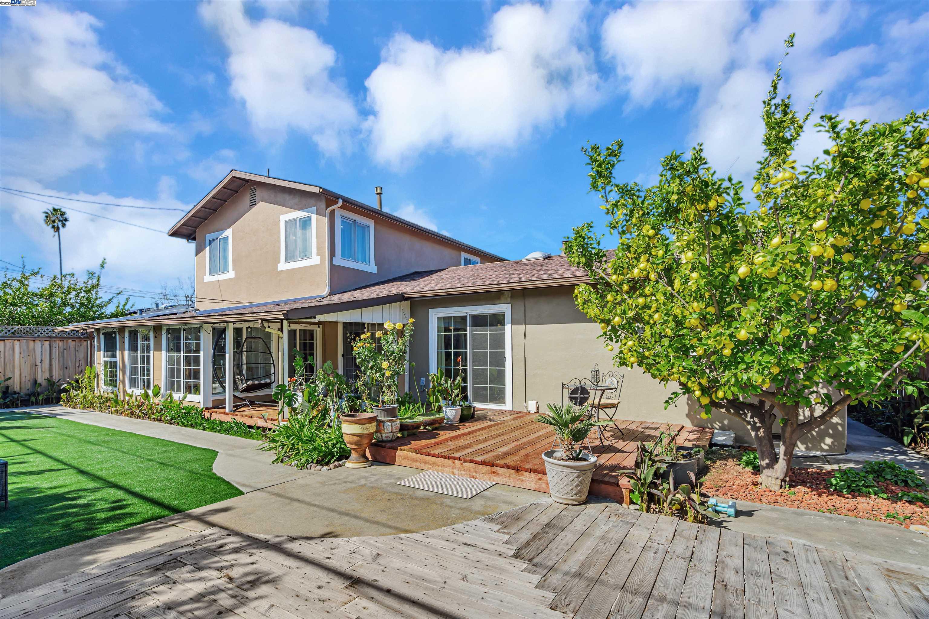 Detail Gallery Image 52 of 53 For 1570 Hillsdale Avenue, San Jose,  CA 95118 - 5 Beds | 4/1 Baths