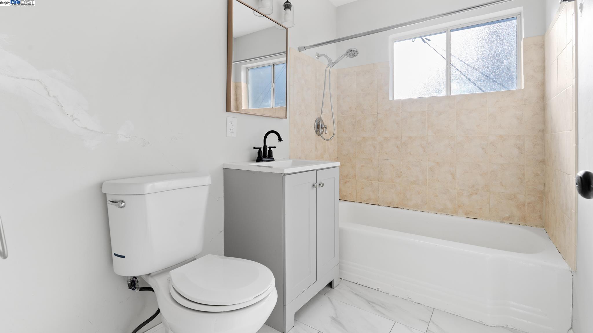 Detail Gallery Image 17 of 29 For 20 W Mayfair Ave, Stockton,  CA 95207 - 3 Beds | 1 Baths