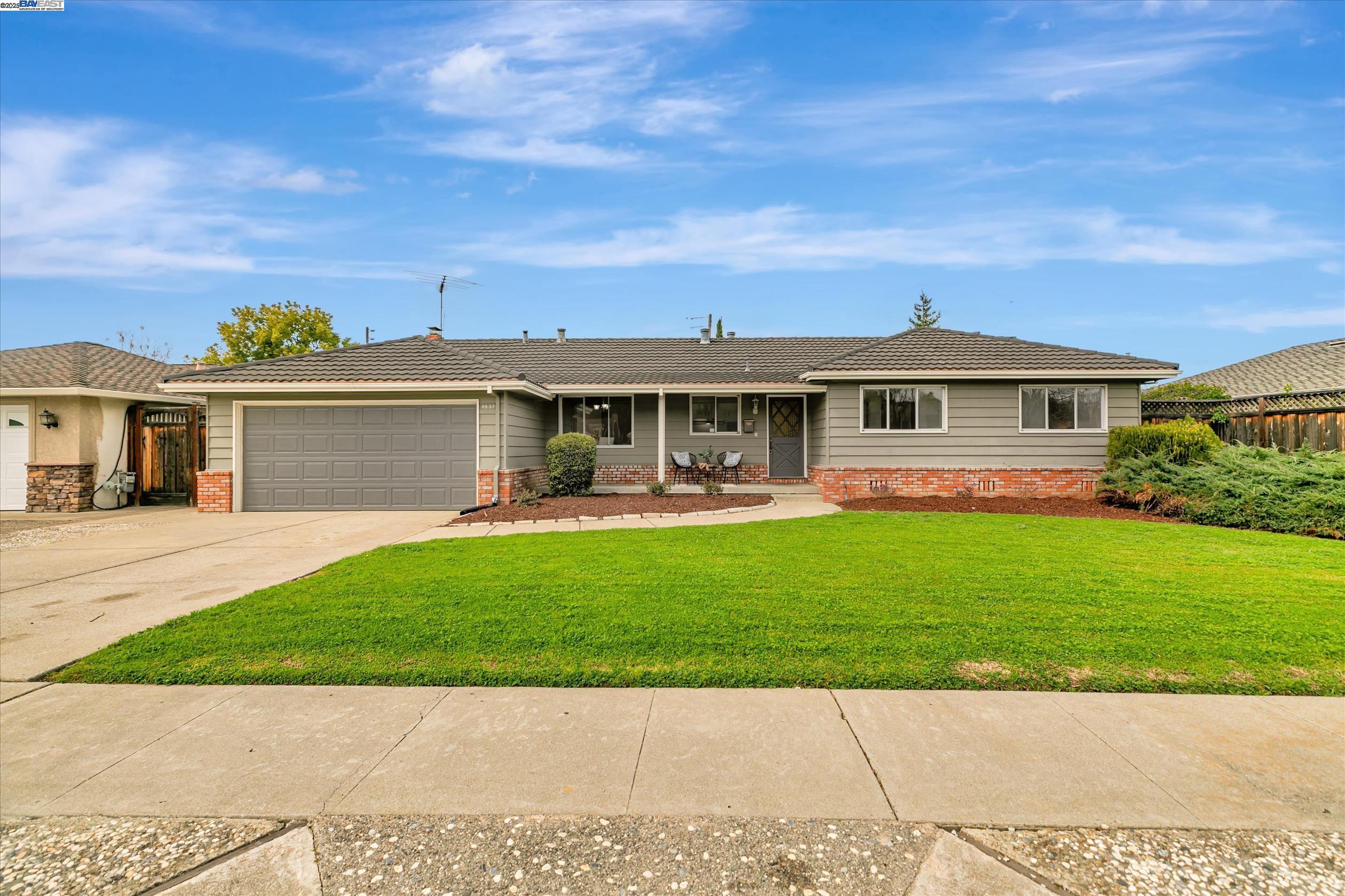 Detail Gallery Image 1 of 1 For 4937 Brophy Dr, Fremont,  CA 94536 - 3 Beds | 2 Baths