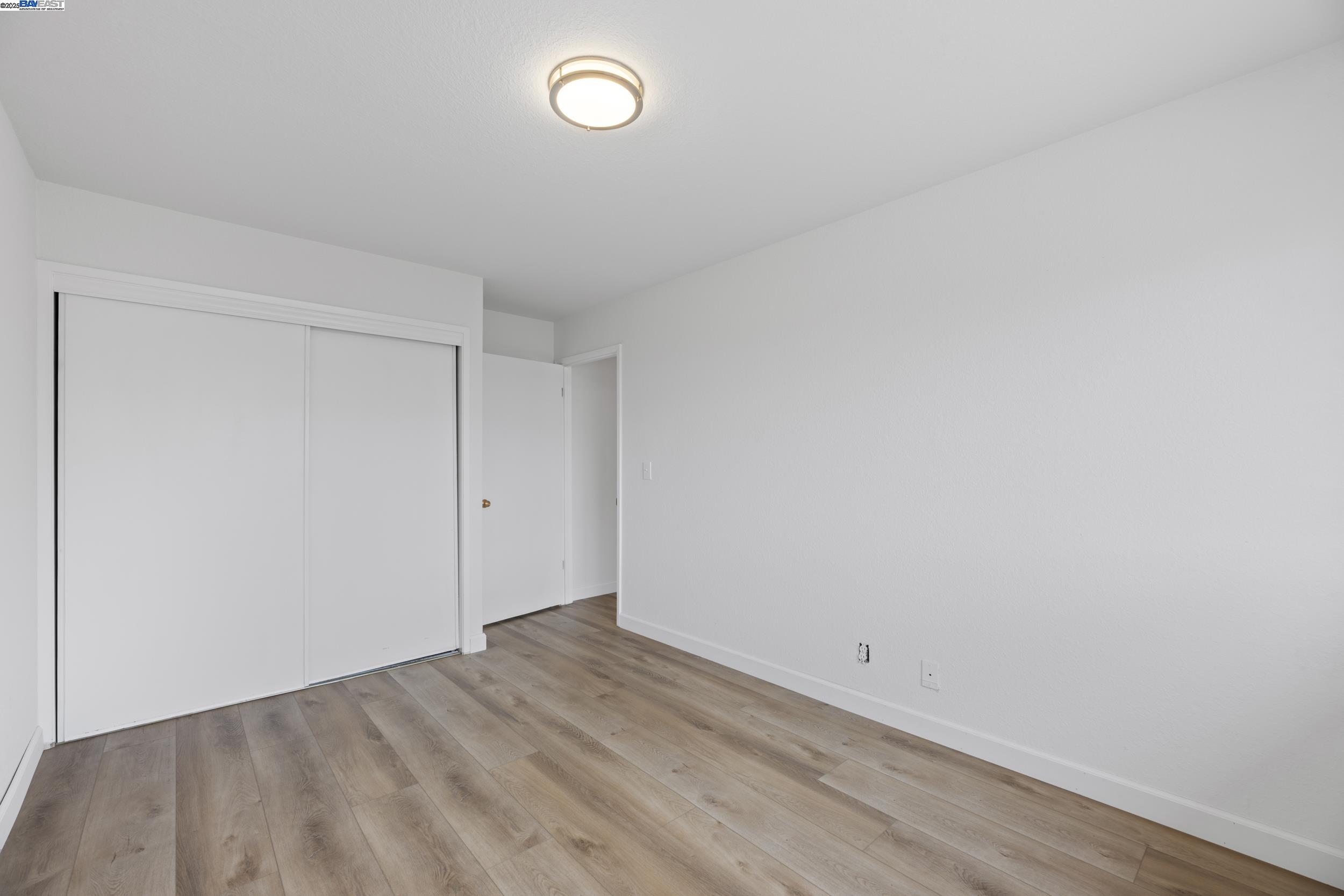 Detail Gallery Image 27 of 45 For 15205 Hesperian Blvd #G,  San Leandro,  CA 94578 - 3 Beds | 2/1 Baths
