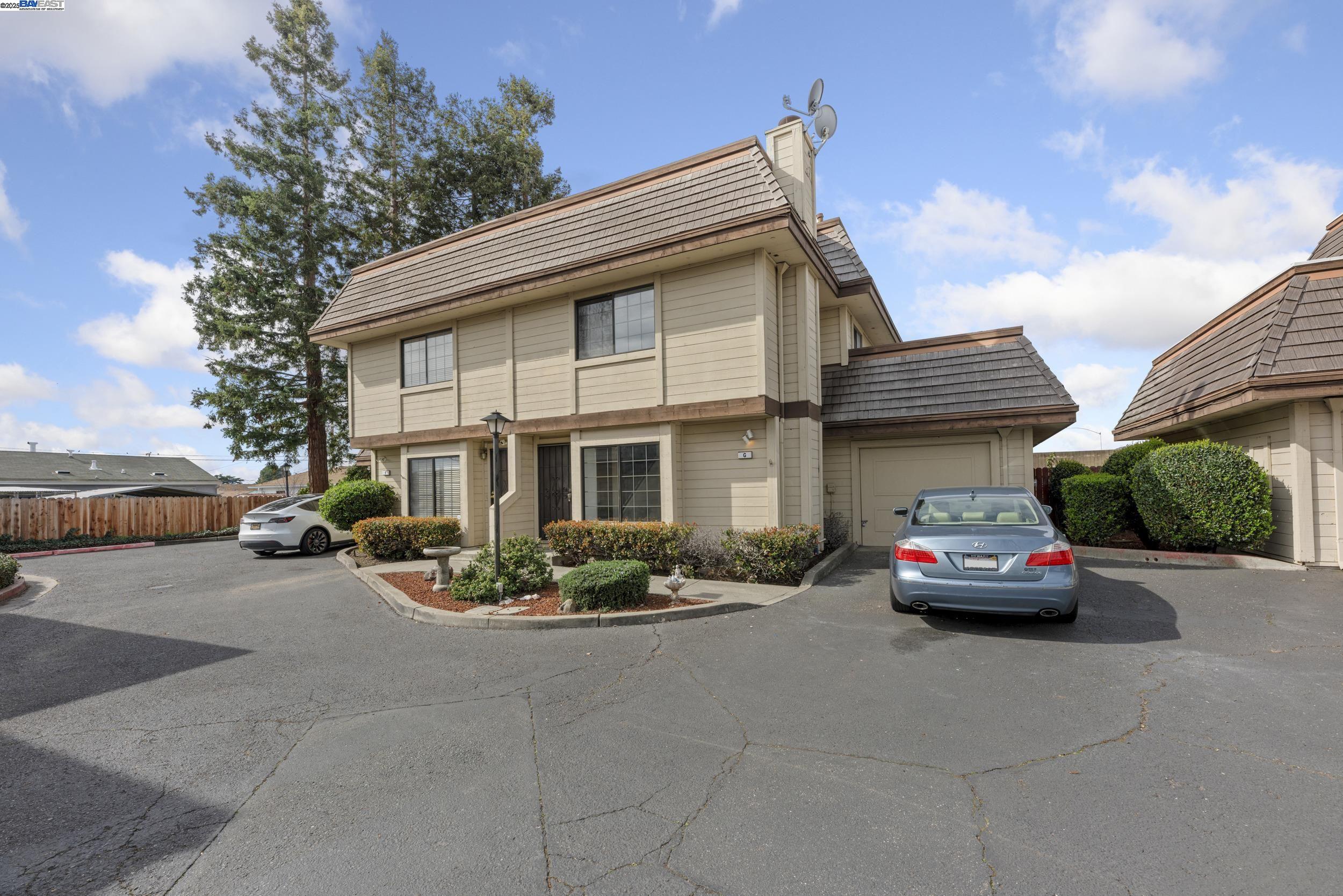 Detail Gallery Image 32 of 45 For 15205 Hesperian Blvd #G,  San Leandro,  CA 94578 - 3 Beds | 2/1 Baths
