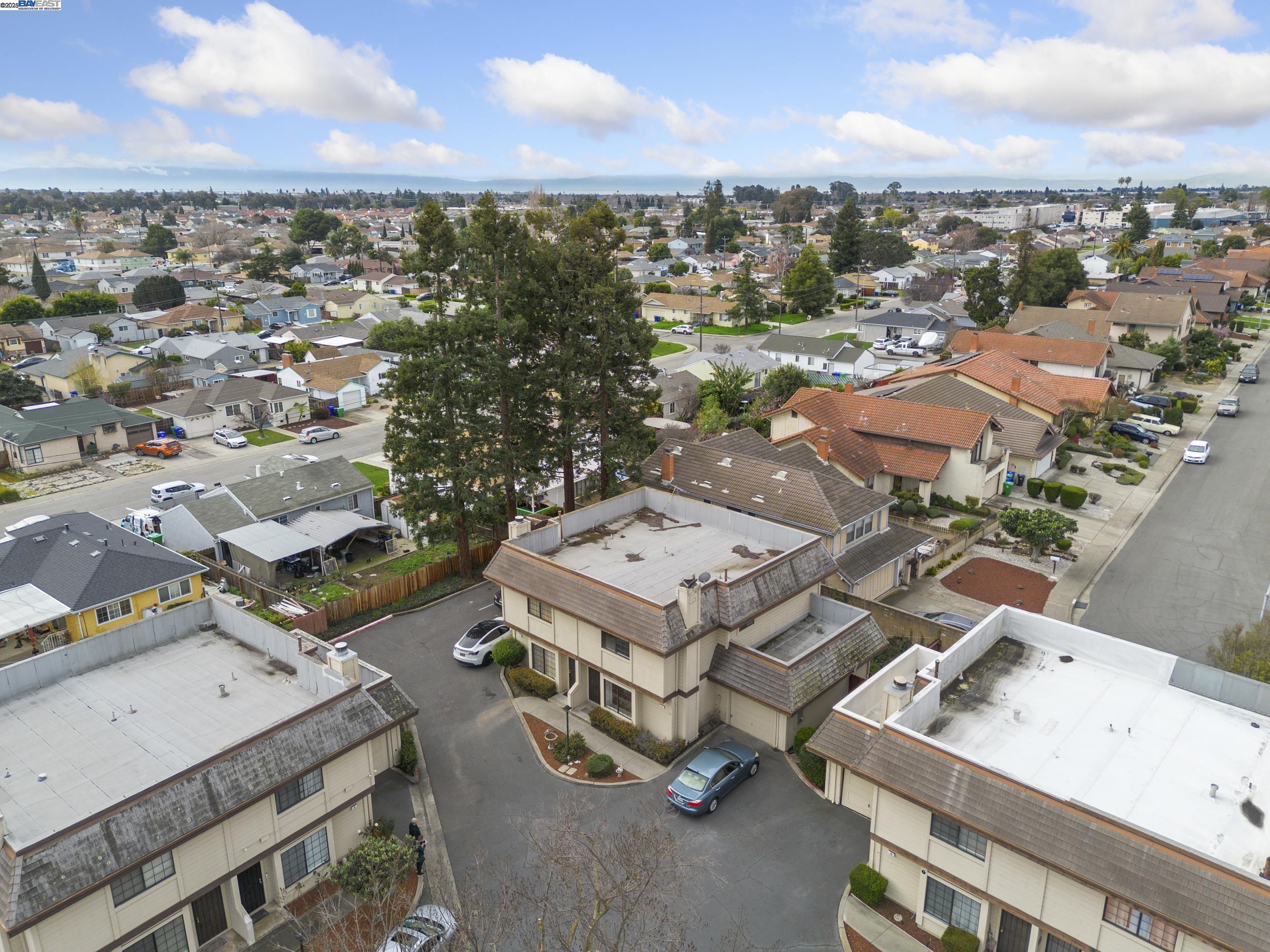 Detail Gallery Image 35 of 45 For 15205 Hesperian Blvd #G,  San Leandro,  CA 94578 - 3 Beds | 2/1 Baths