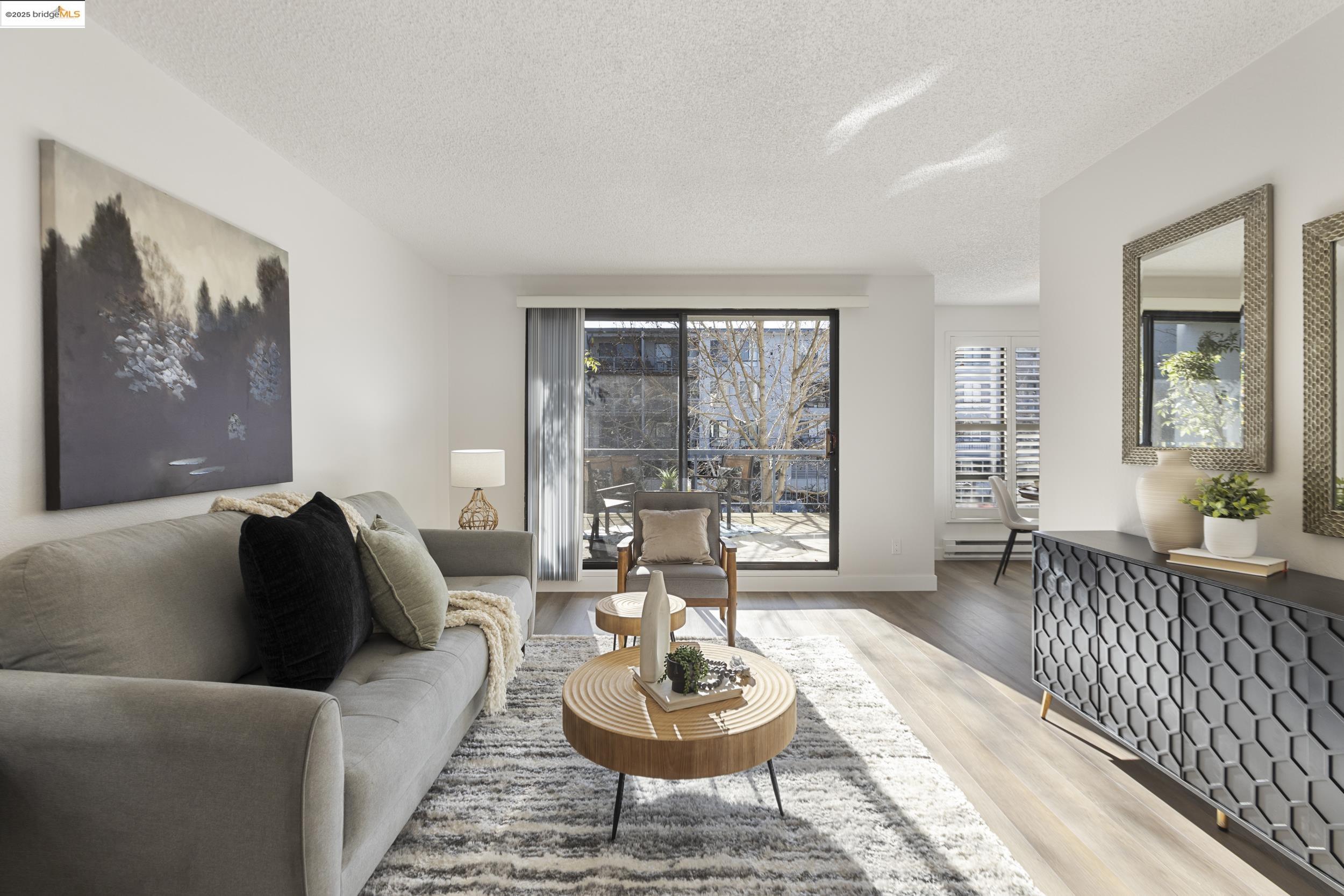 Photo #8: 41087161 Listing: Photo #8