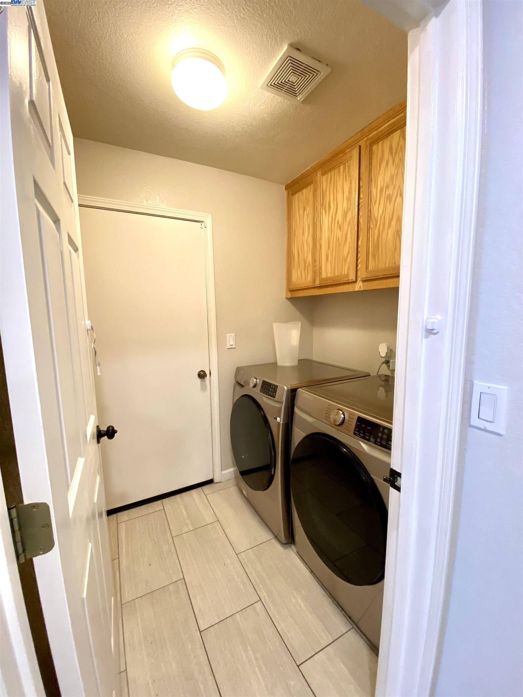 Detail Gallery Image 8 of 17 For 963 Grafton St, Manteca,  CA 95337 - 4 Beds | 2 Baths