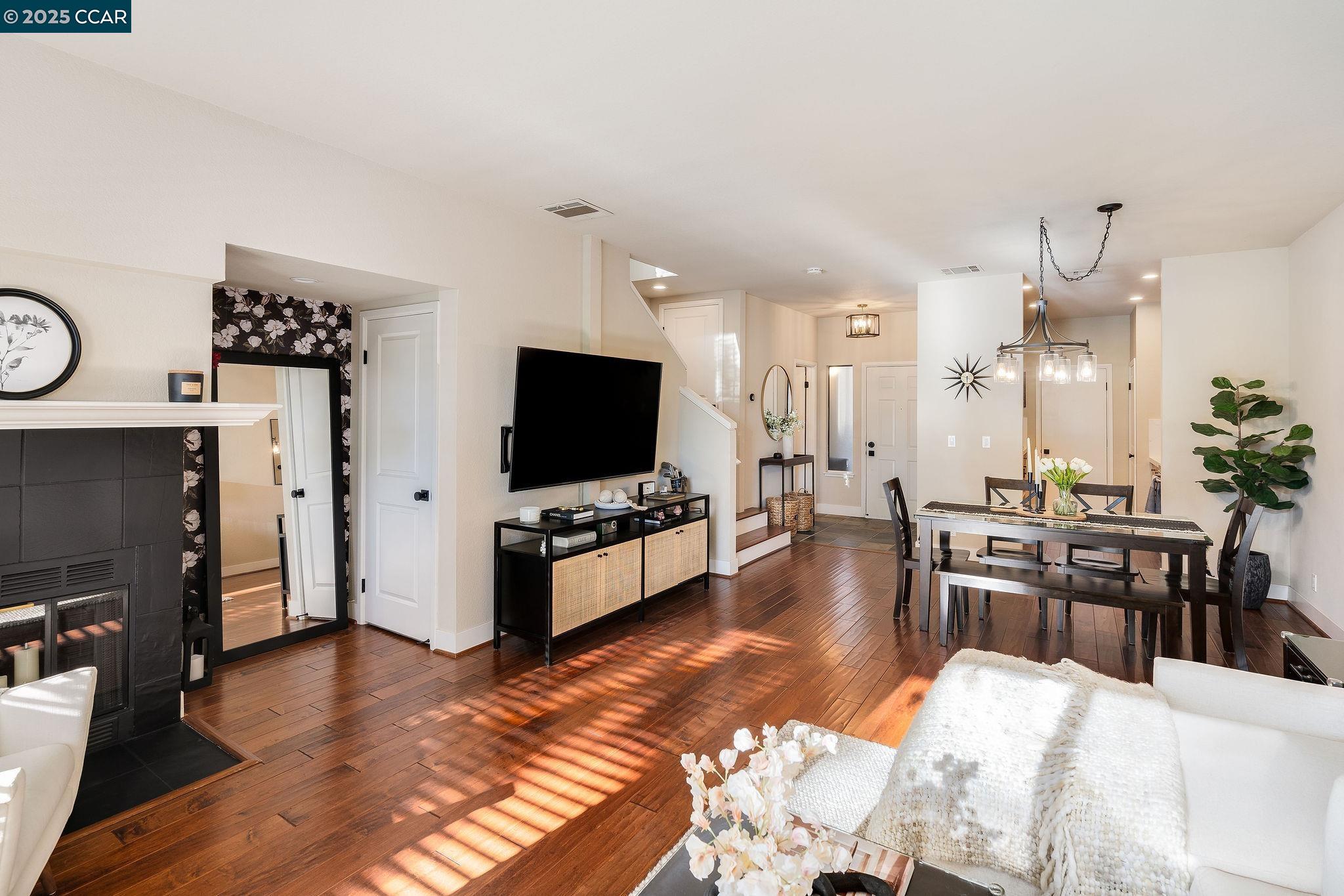 Photo #17: 41087216 Listing: Photo #17