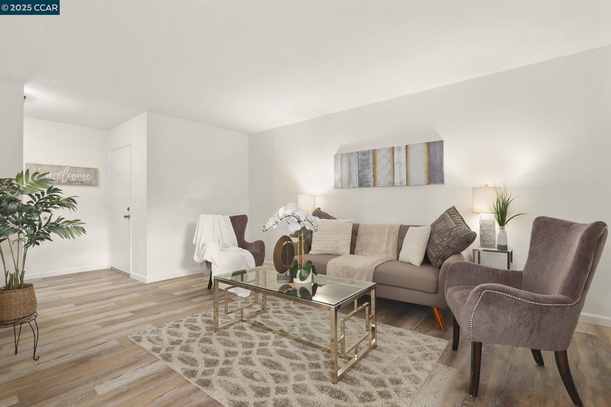 Detail Gallery Image 3 of 20 For 2890 Treat Blvd #41,  Concord,  CA 94518 - 1 Beds | 1 Baths