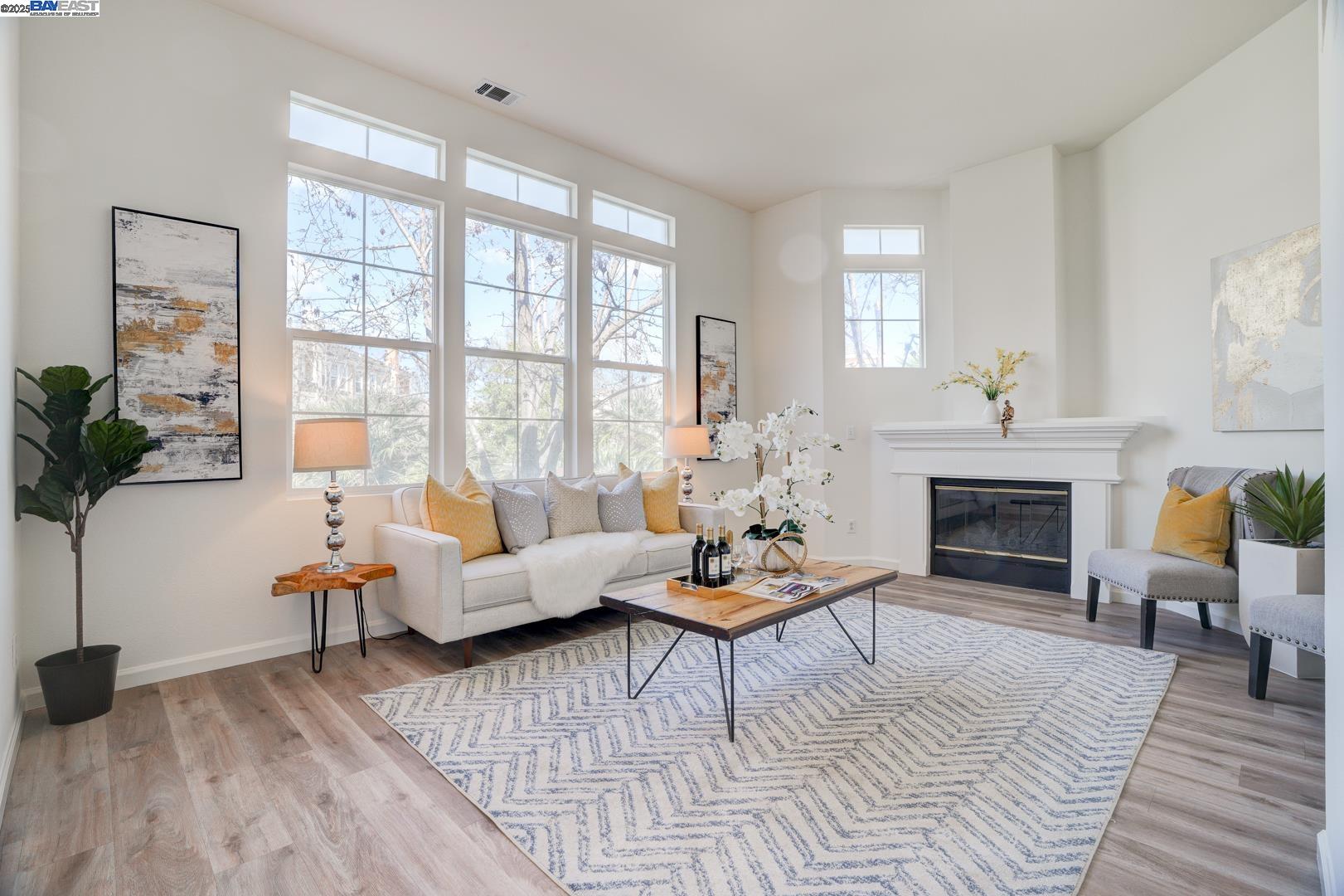 Browse active condo listings in LIBERTY COMMONS