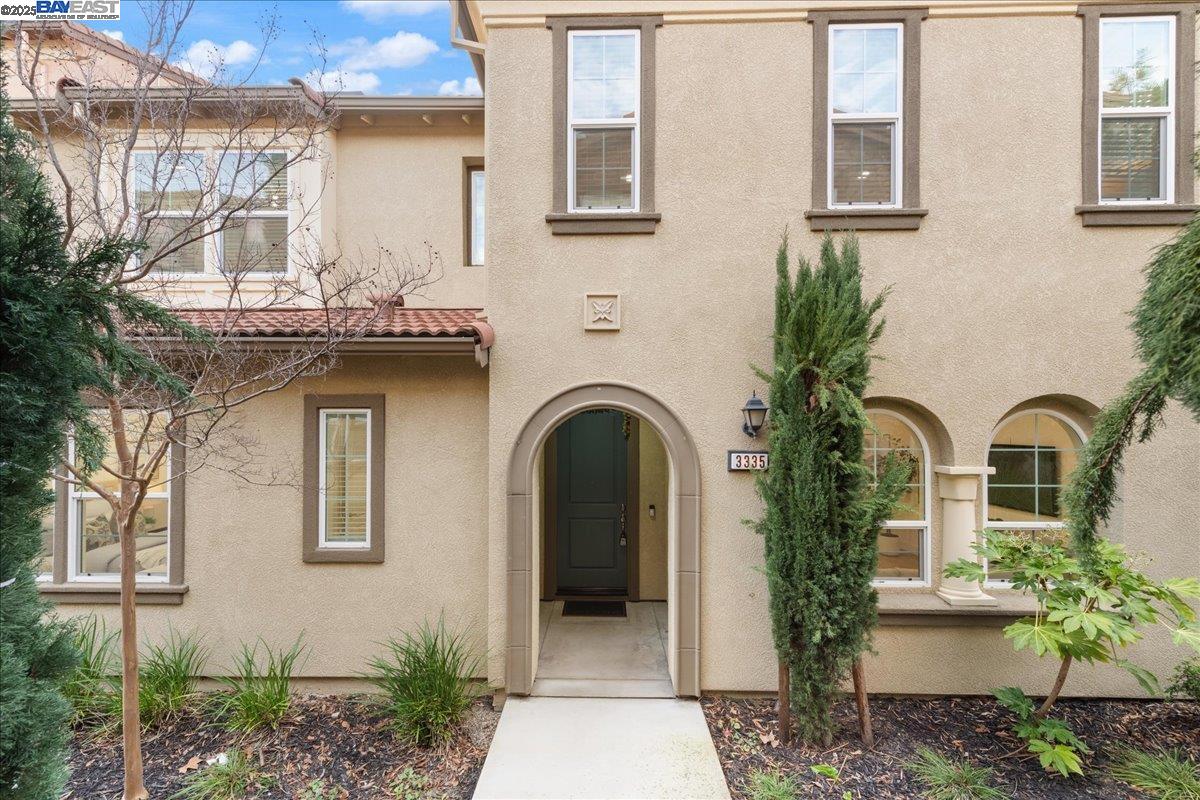 East Facing, 2 story home w/ bedroom & full bathroom downstairs! Remarkably Renovated, looks like New Model Home in highly desired Sorrento community, just steps away from the Highly Rated Kolb Elementary. Just a short walk to Fallon Middle & New State of the Art Emerald High as well. You'll Love Open Floor Plan w/ Tall Ceilings. Stunning Kitchen has Elegant Quartz Countertops, Modern White Cabinets, Chic Backsplash & S/S Appliances. Sizable Family/Great Room is ideal for family & friends! Sliding Glass Door leads to low maintenance yard, perfect for outdoors enjoyment & relaxation! Downstairs Bedroom & Full bathroom are perfect for parents & guests! Primary Suite is Lavish in size w/ Spa style bathroom & a walk-in closet! 2 secondary bedrooms, with ideal Jack & Jill style, share a beautiful 3rd full bathroom. Home is Loaded w/ Upgrades: Fully Paid Tesla Solar, Fully Renovated Kitchen, New Premium Flooring All throughout, Chic Light Fixtures & Recess Lights throughout, New Custom Two-tone Premium Paint, New Elegant Quartz Counter tops in all 3 bathrooms & more! Location is Amazing, walk to Top-Rated Elementary, Middle & High School! Largest Sports & Children's Park is just steps away! Open House Sat 3/1 & Sun 3/2 from 1pm-4:30pm both days! Do NOT miss it!