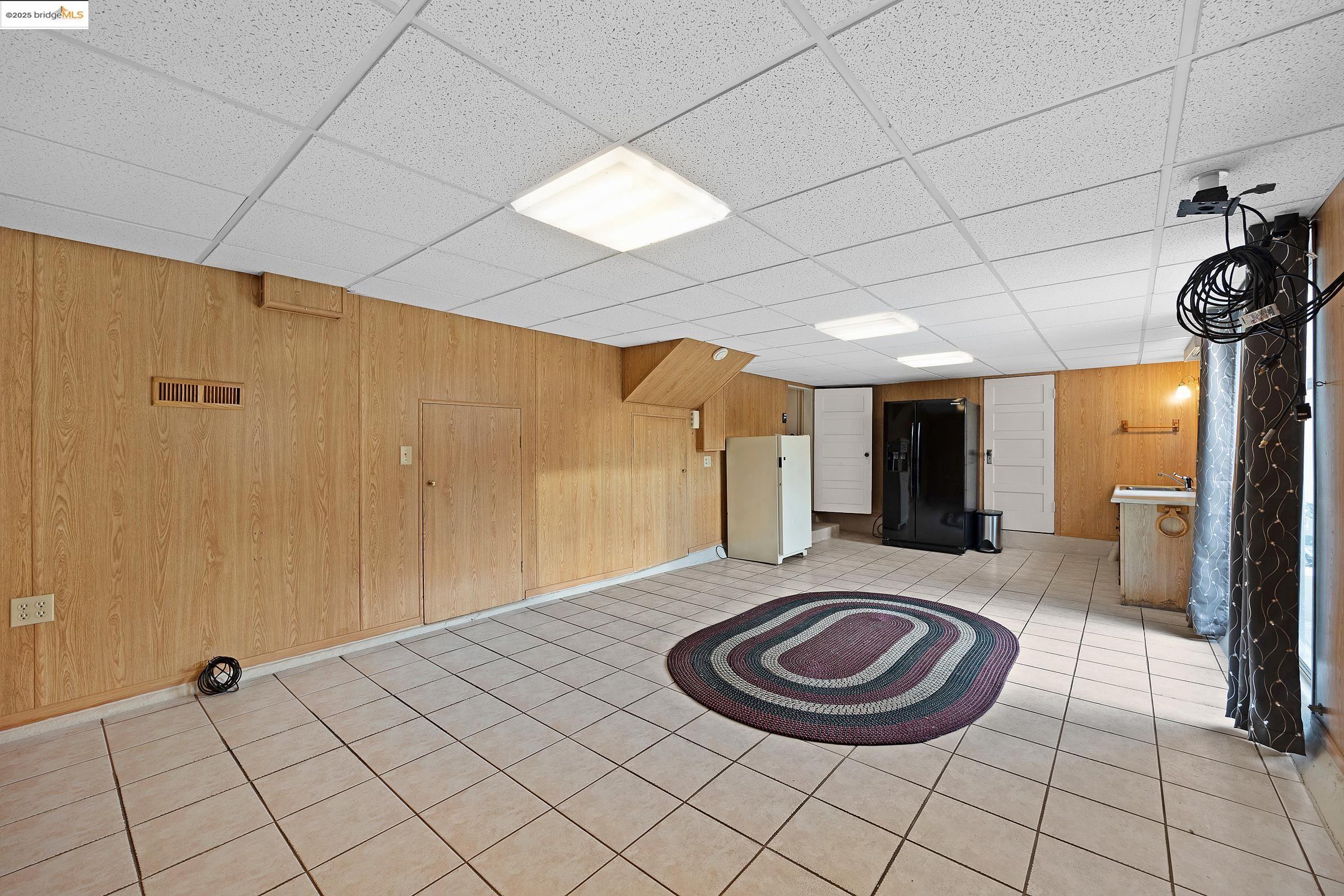 842 Evelyn Ave