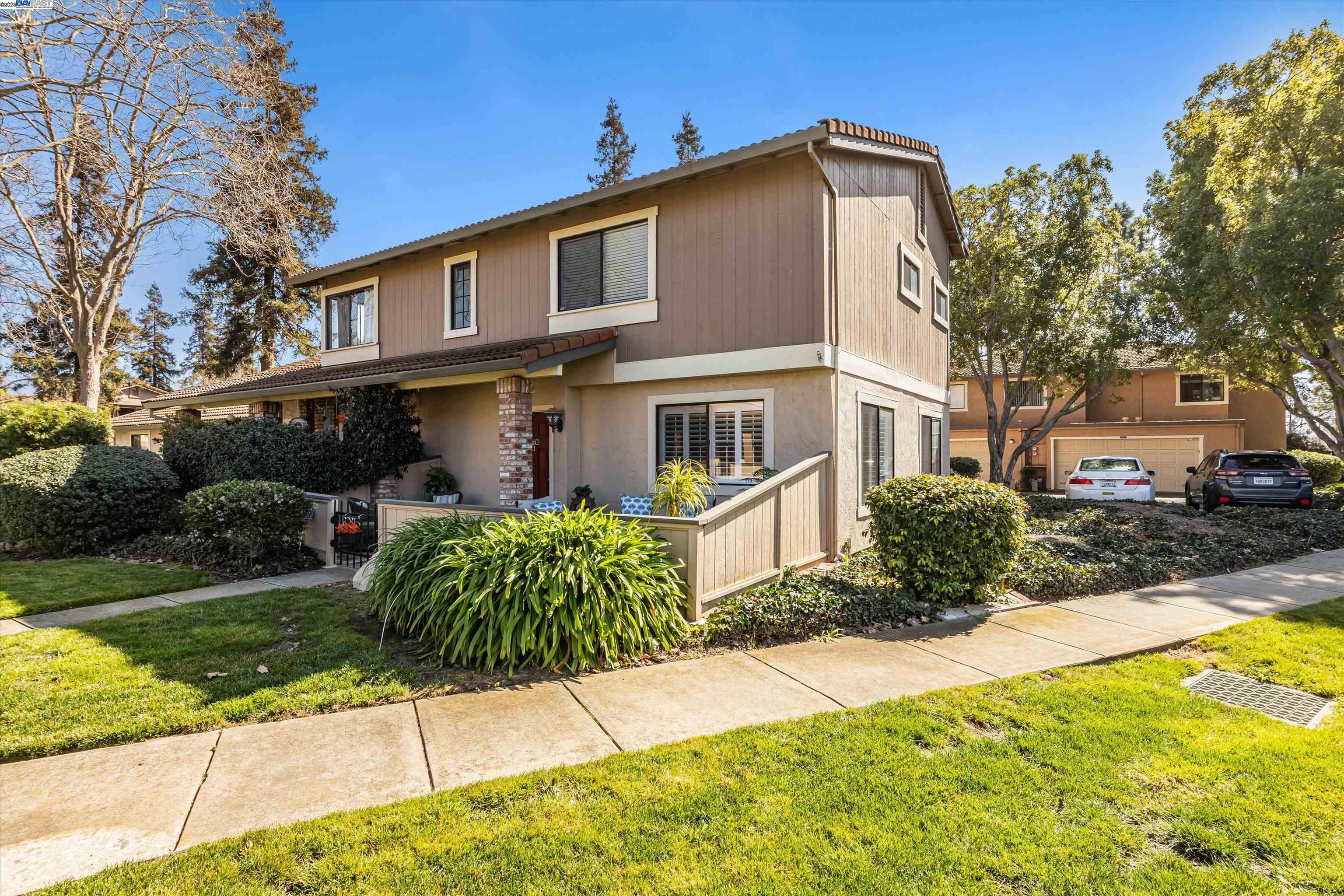 Photo #2: 41087375 Listing 