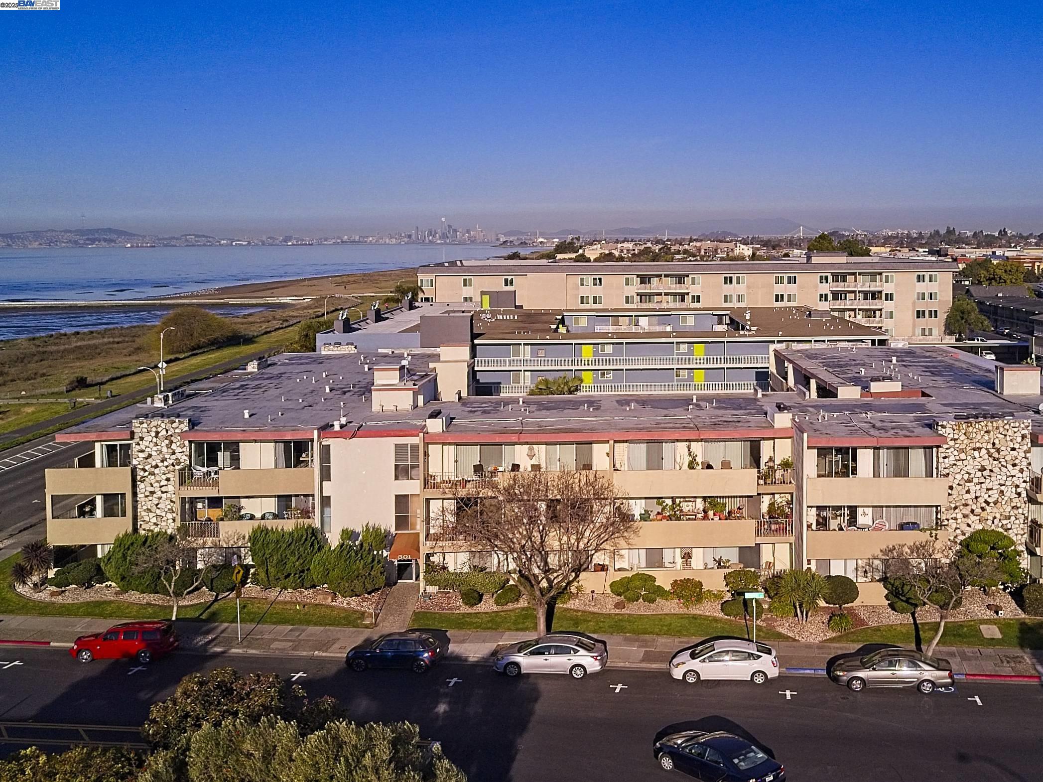 Photo #2: 41087383 Listing 