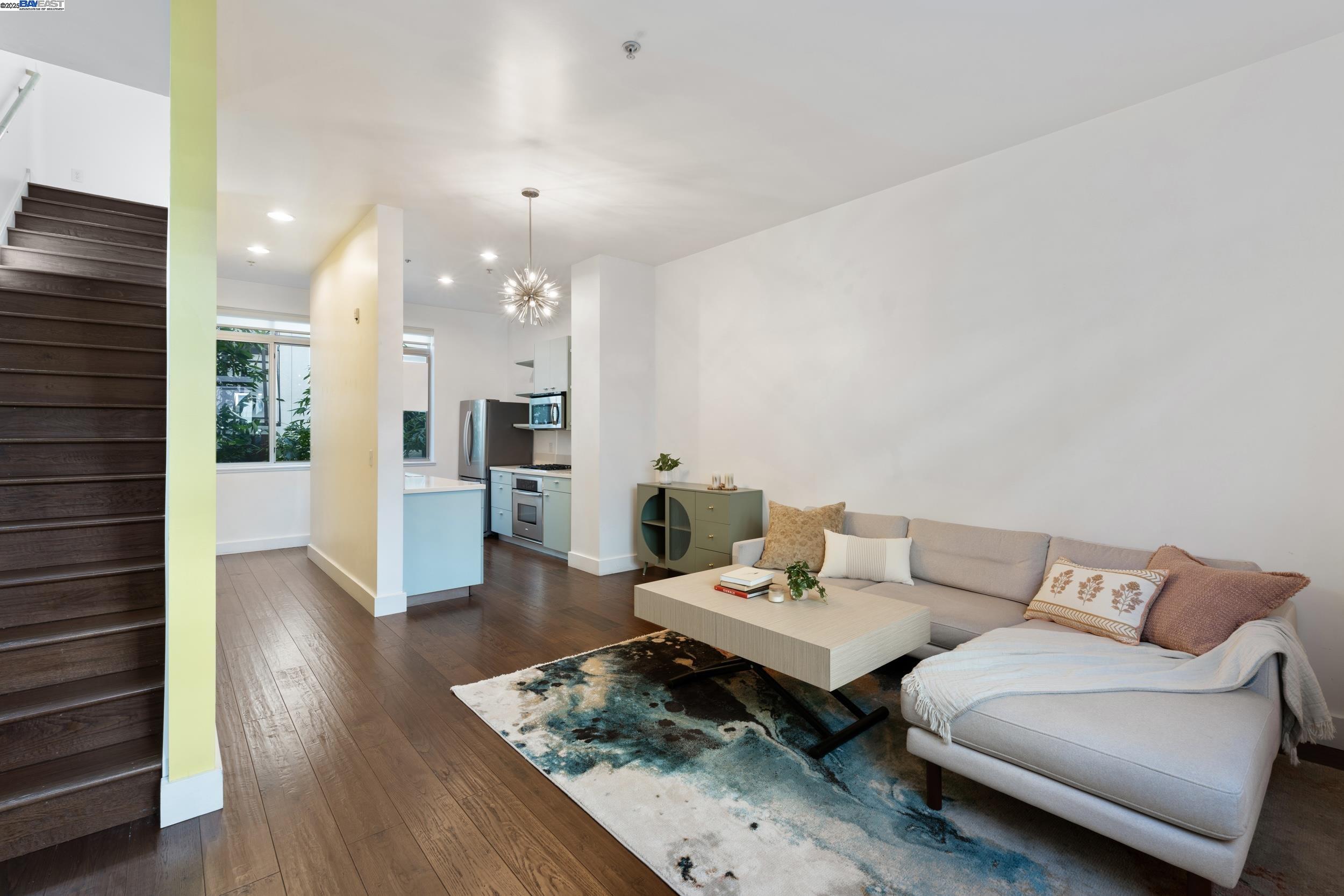 More Details about MLS # 41087388 : 1241 PINE ST