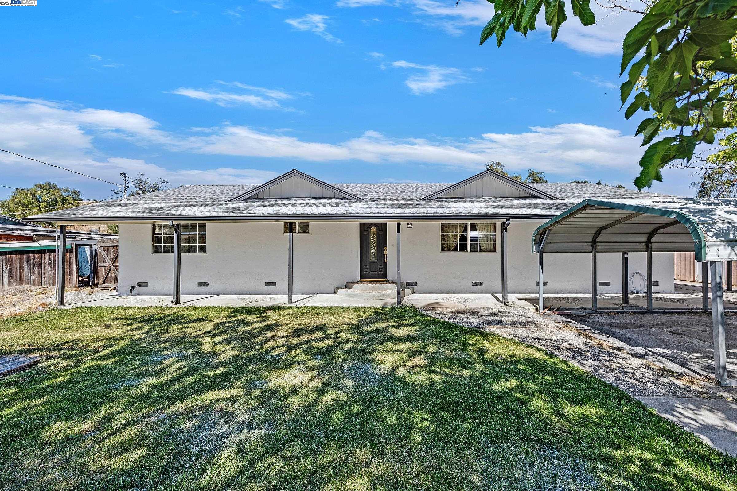 Photo of 16881 N Midway Rd, Tracy, CA 95377