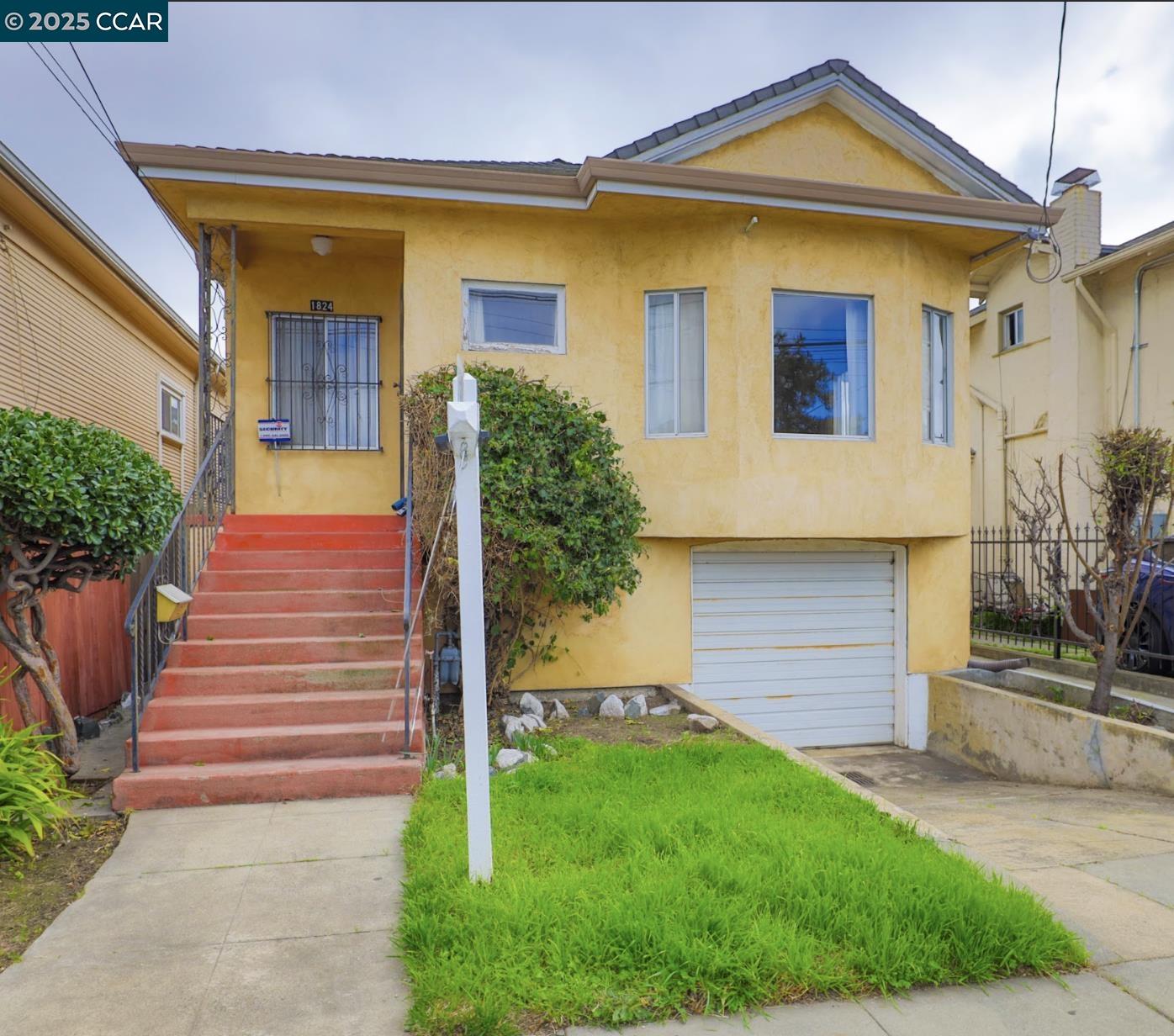 1824 40Th Ave, Oakland, California 94601, 3 Bedrooms Bedrooms, 6 Rooms Rooms,1 BathroomBathrooms,Residential,For Sale,1824 40Th Ave,41087437