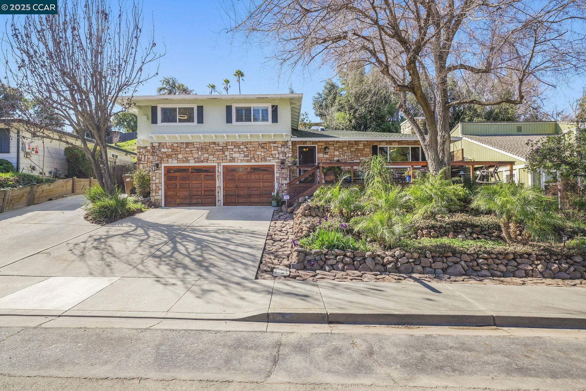 Detail Gallery Image 1 of 1 For 3016 Sunset Ln, Antioch,  CA 94509 - 3 Beds | 2 Baths