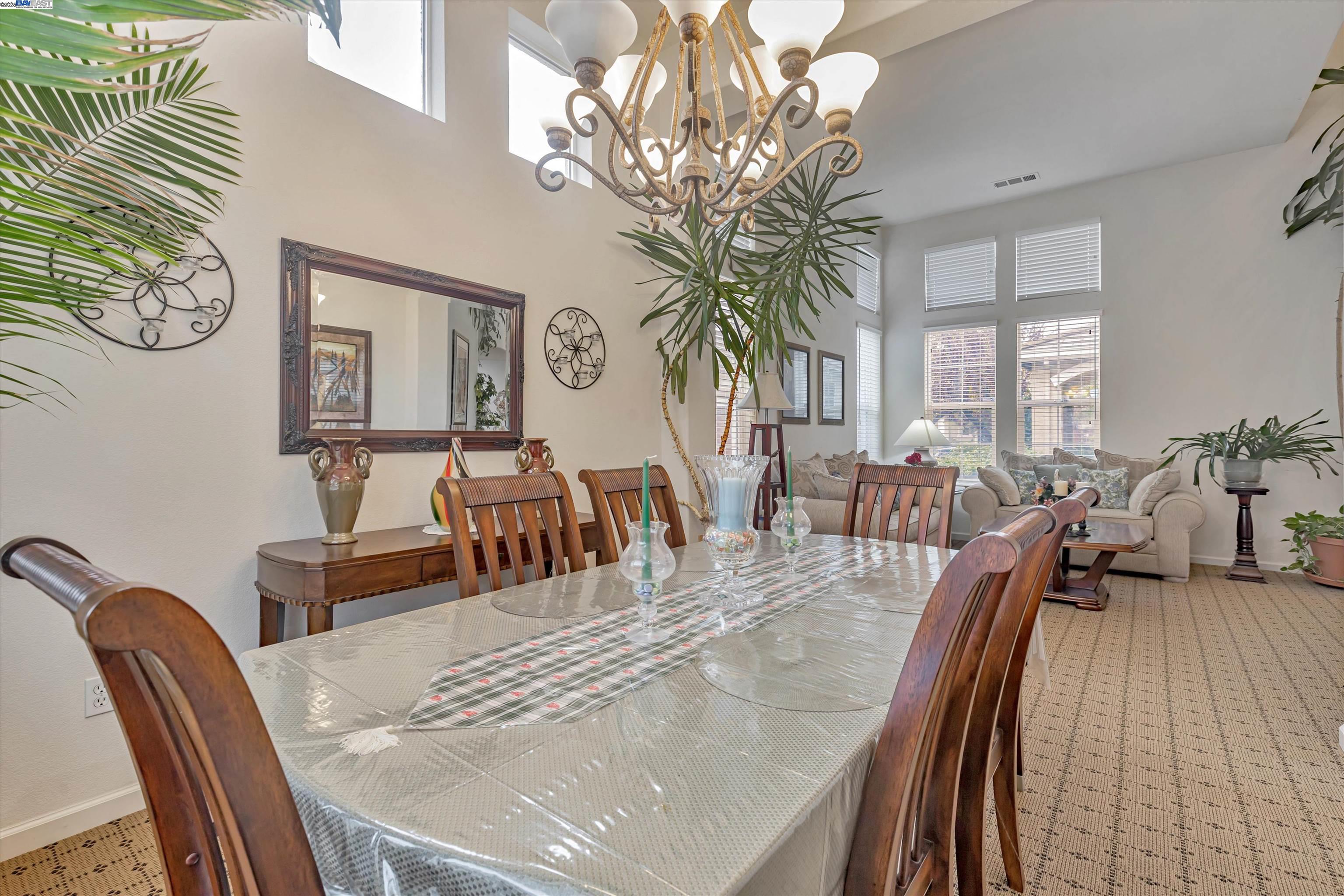Detail Gallery Image 14 of 40 For 10866 Merritt Dr., Stockton,  CA 95219 - 5 Beds | 3 Baths