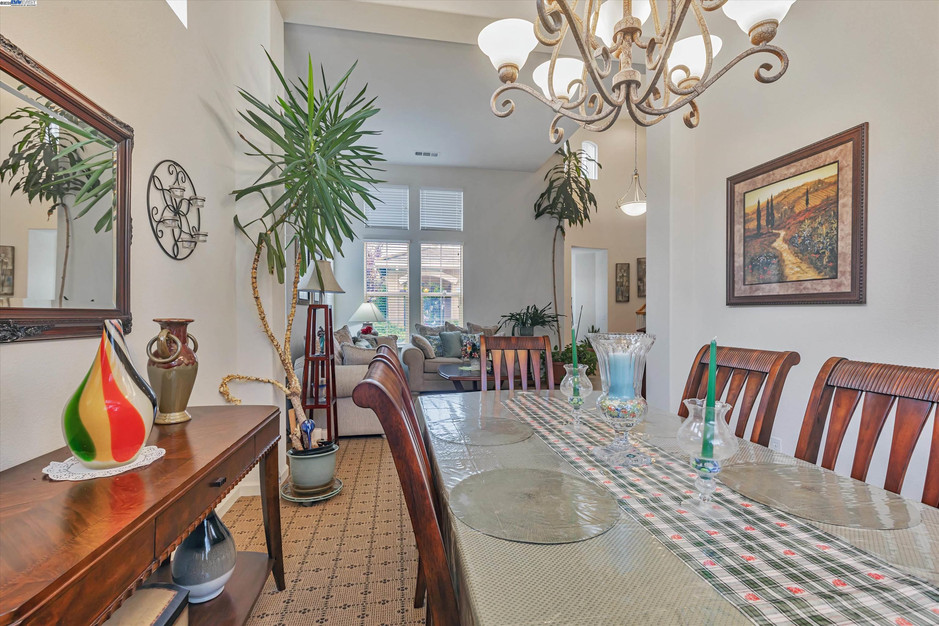 Detail Gallery Image 15 of 40 For 10866 Merritt Dr., Stockton,  CA 95219 - 5 Beds | 3 Baths
