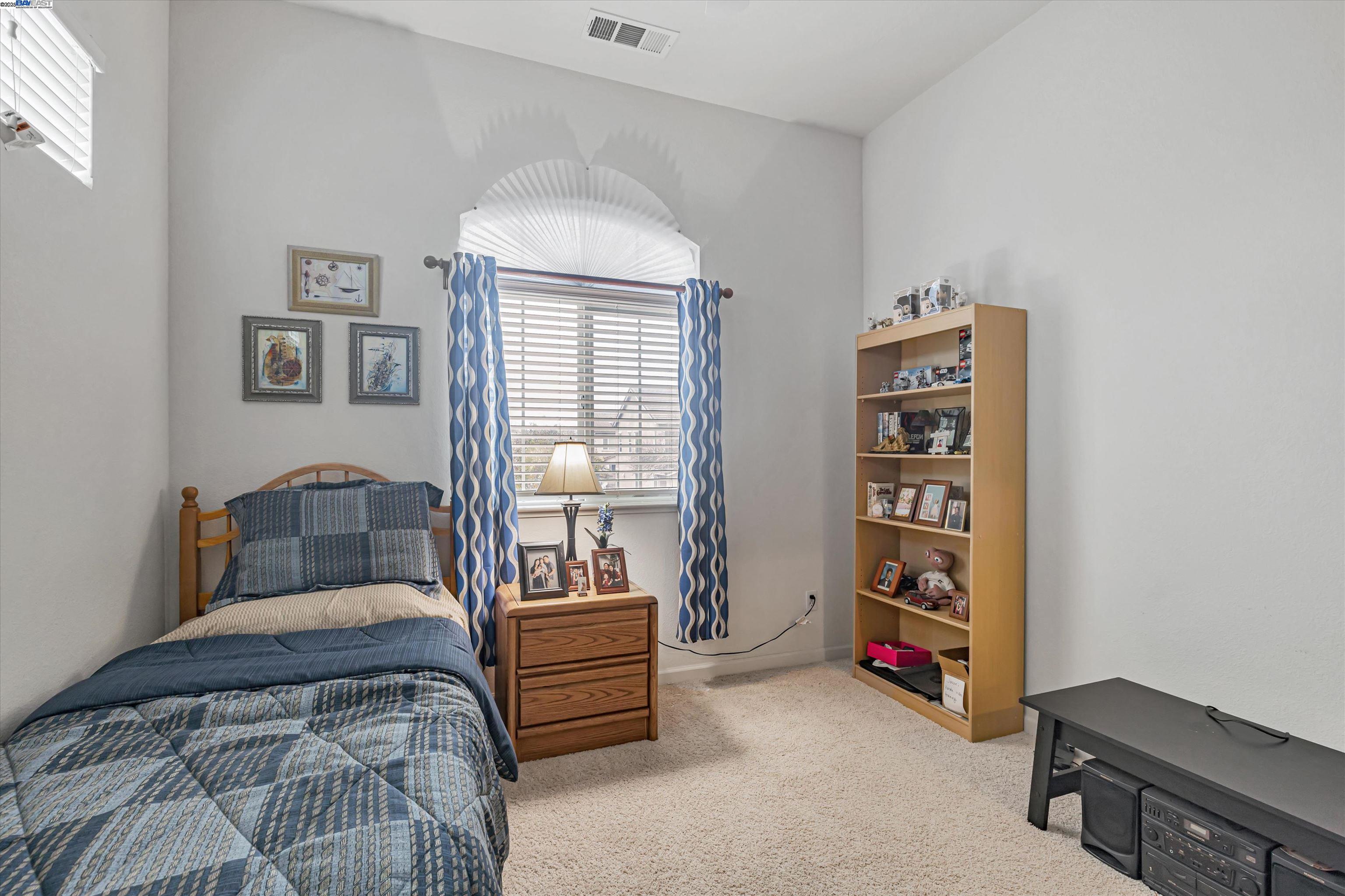 Detail Gallery Image 24 of 40 For 10866 Merritt Dr., Stockton,  CA 95219 - 5 Beds | 3 Baths