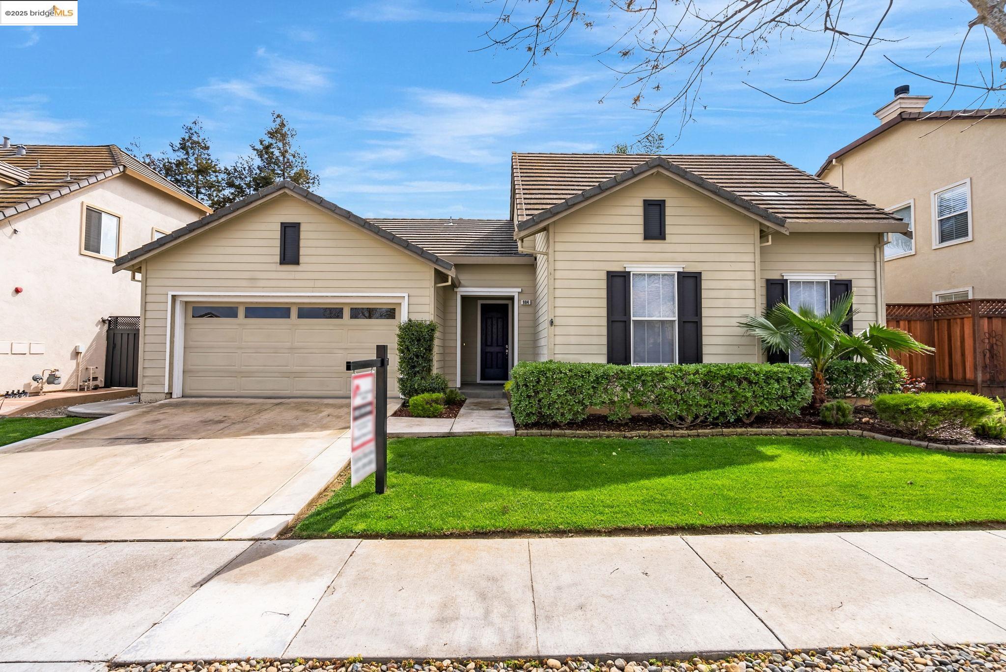Detail Gallery Image 2 of 42 For 904 Independence Street, Brentwood,  CA 94513-9999 - 4 Beds | 2 Baths