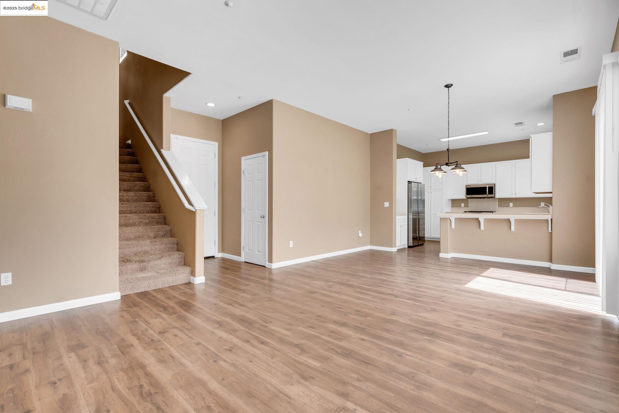 Detail Gallery Image 12 of 42 For 904 Independence Street, Brentwood,  CA 94513-9999 - 4 Beds | 2 Baths