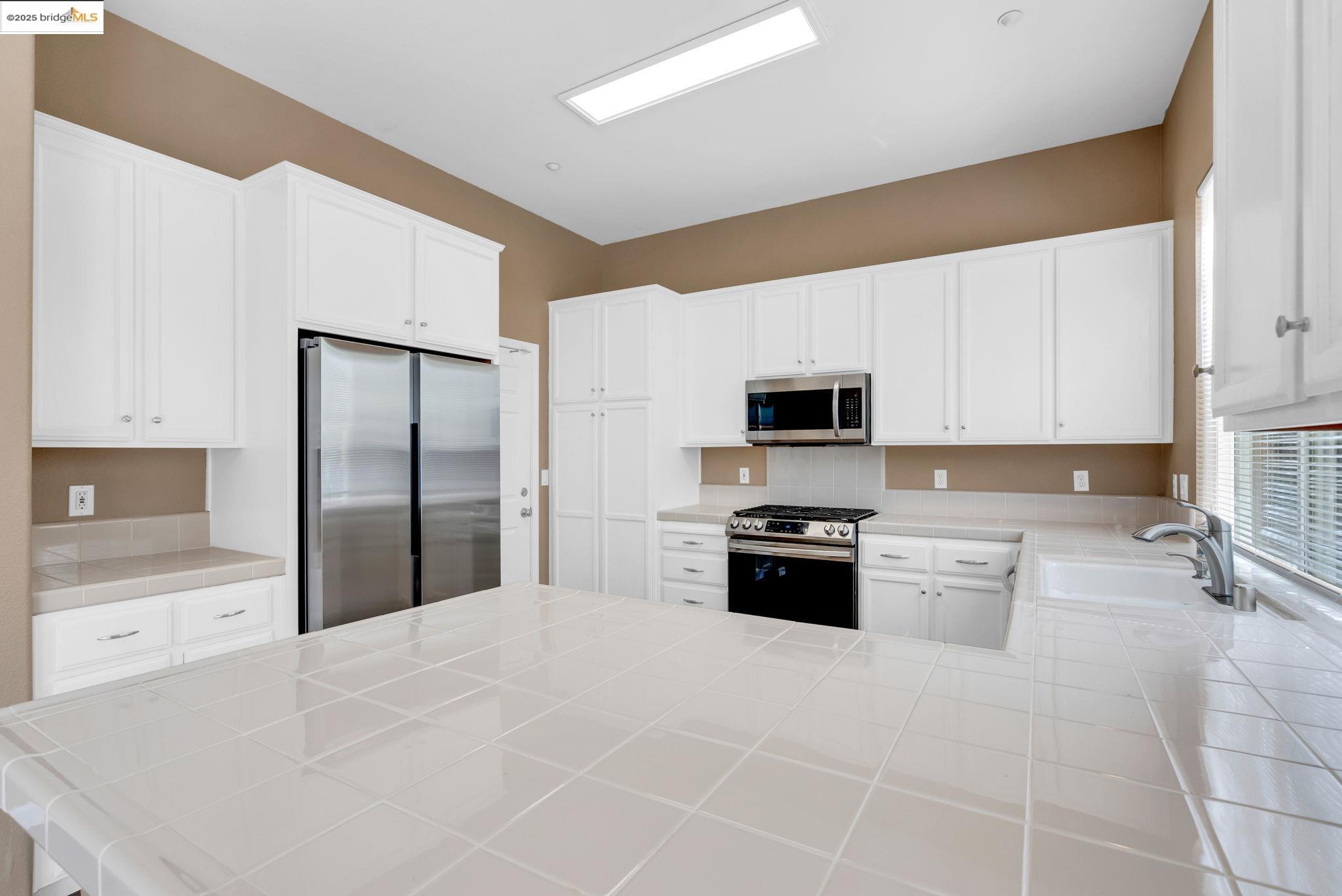 Detail Gallery Image 15 of 42 For 904 Independence Street, Brentwood,  CA 94513-9999 - 4 Beds | 2 Baths