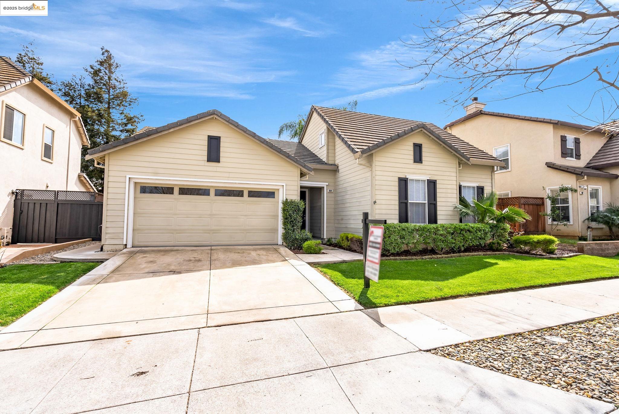 Detail Gallery Image 3 of 42 For 904 Independence Street, Brentwood,  CA 94513-9999 - 4 Beds | 2 Baths