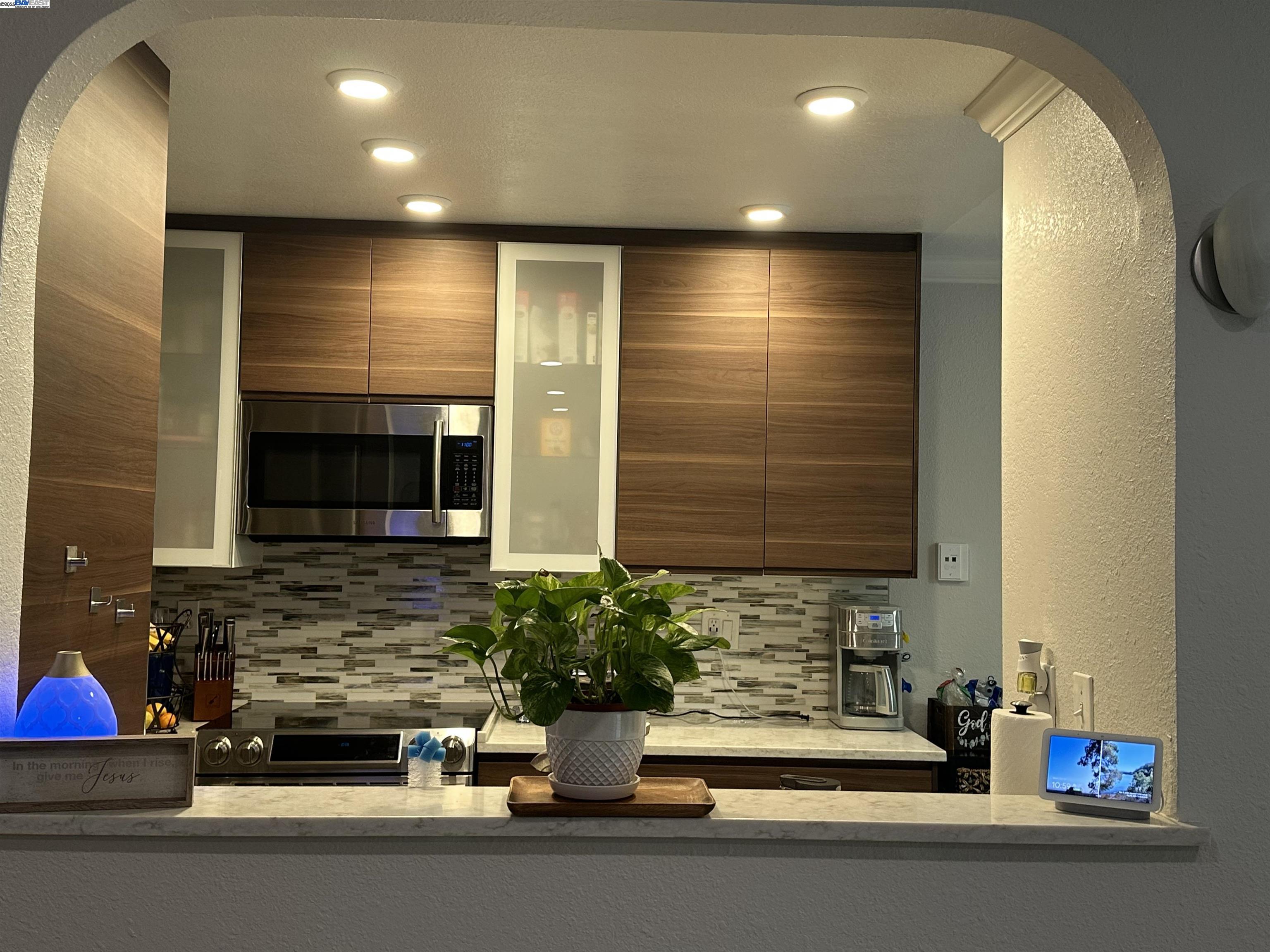 Photo #3: 41087484 Listing: Photo #3