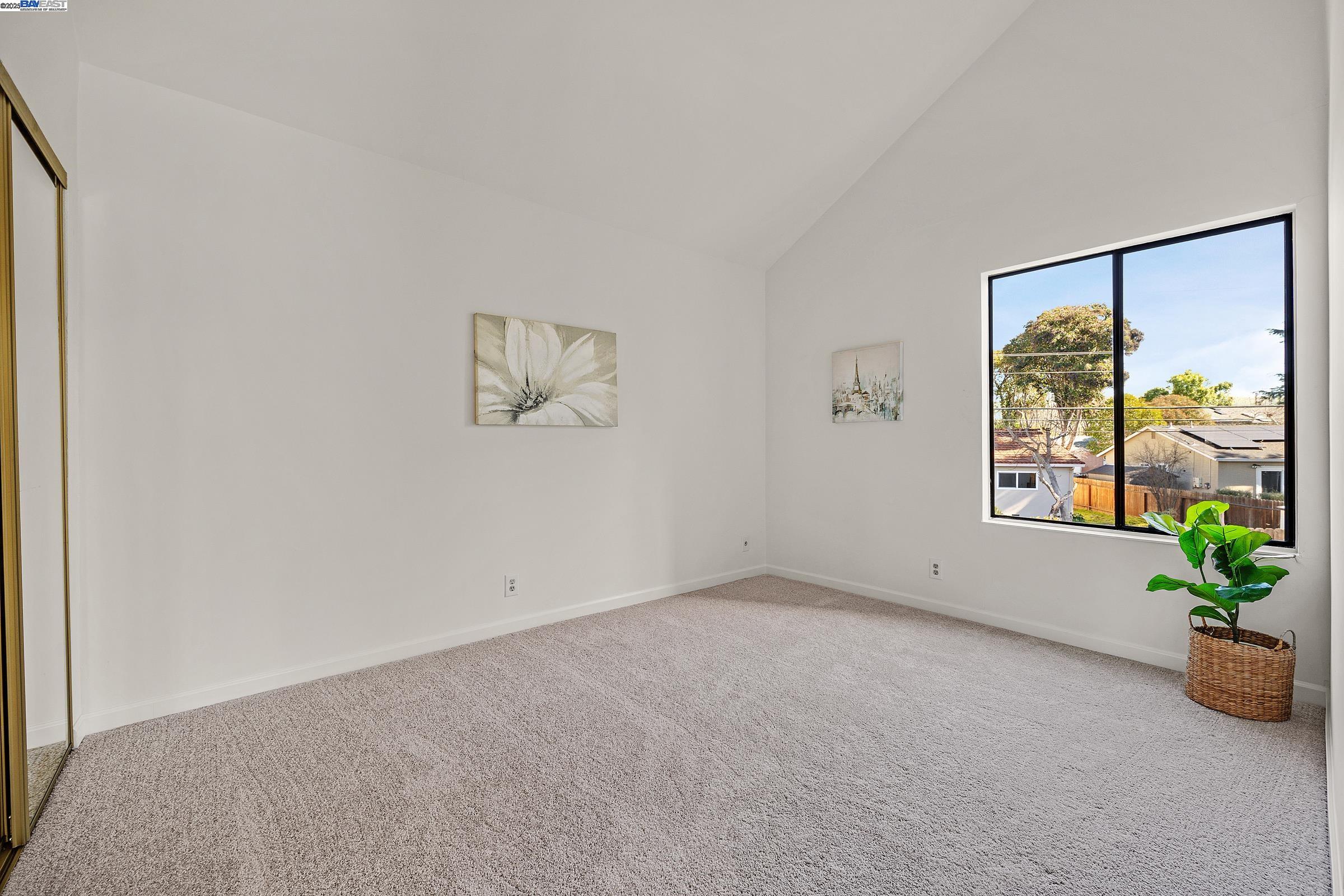 Photo #2: 41087489 Listing 