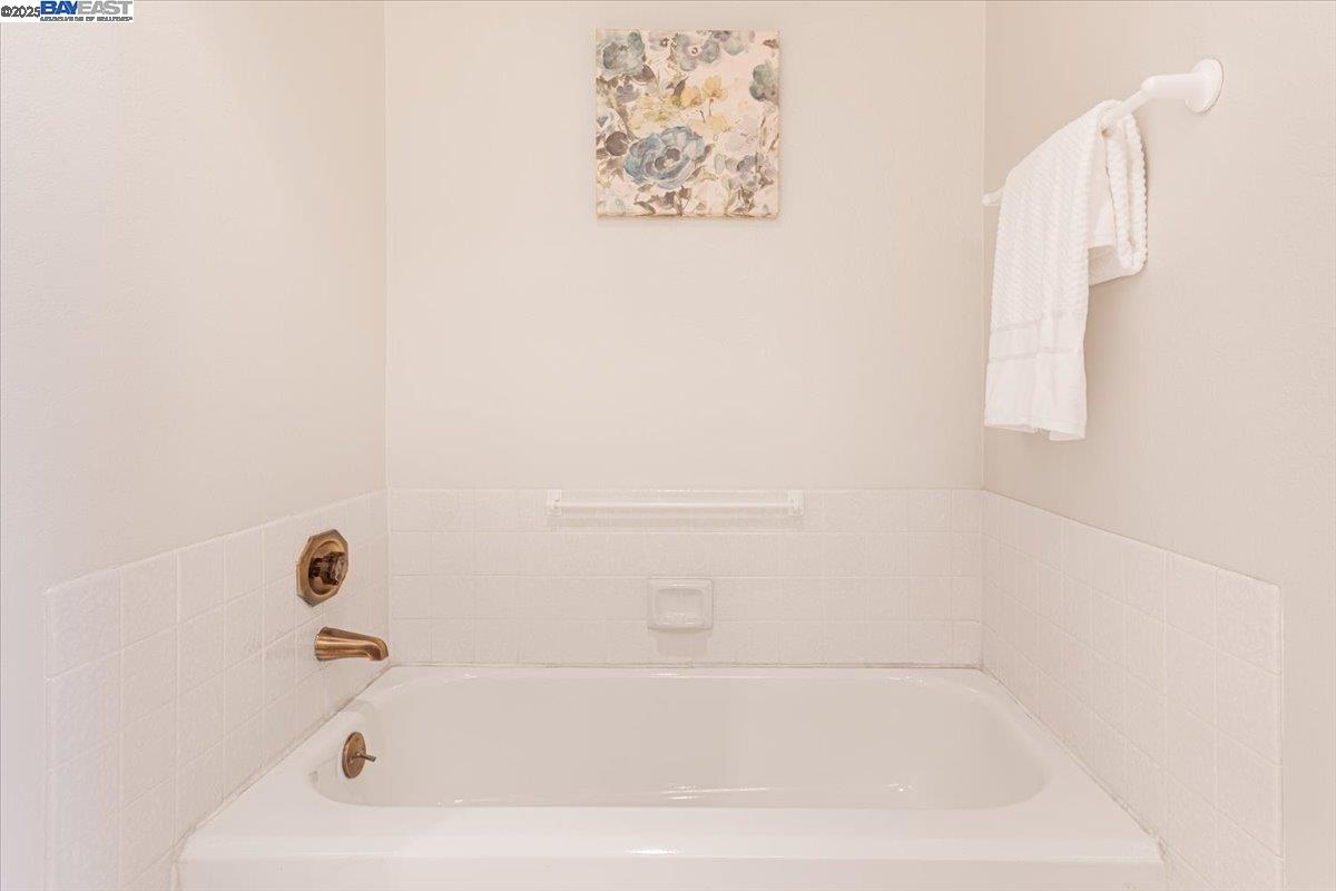Photo #19: 41087490 Listing: Photo #19