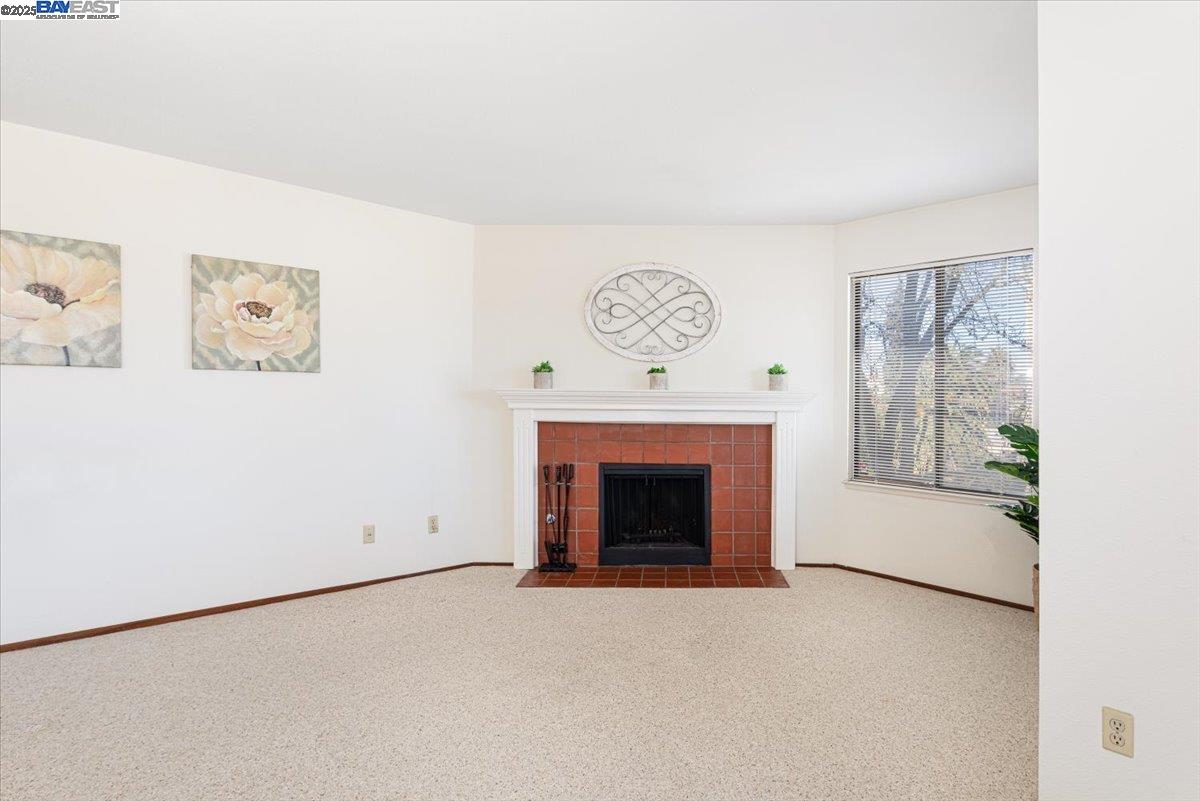 Photo #7: 41087490 Listing: Photo #7