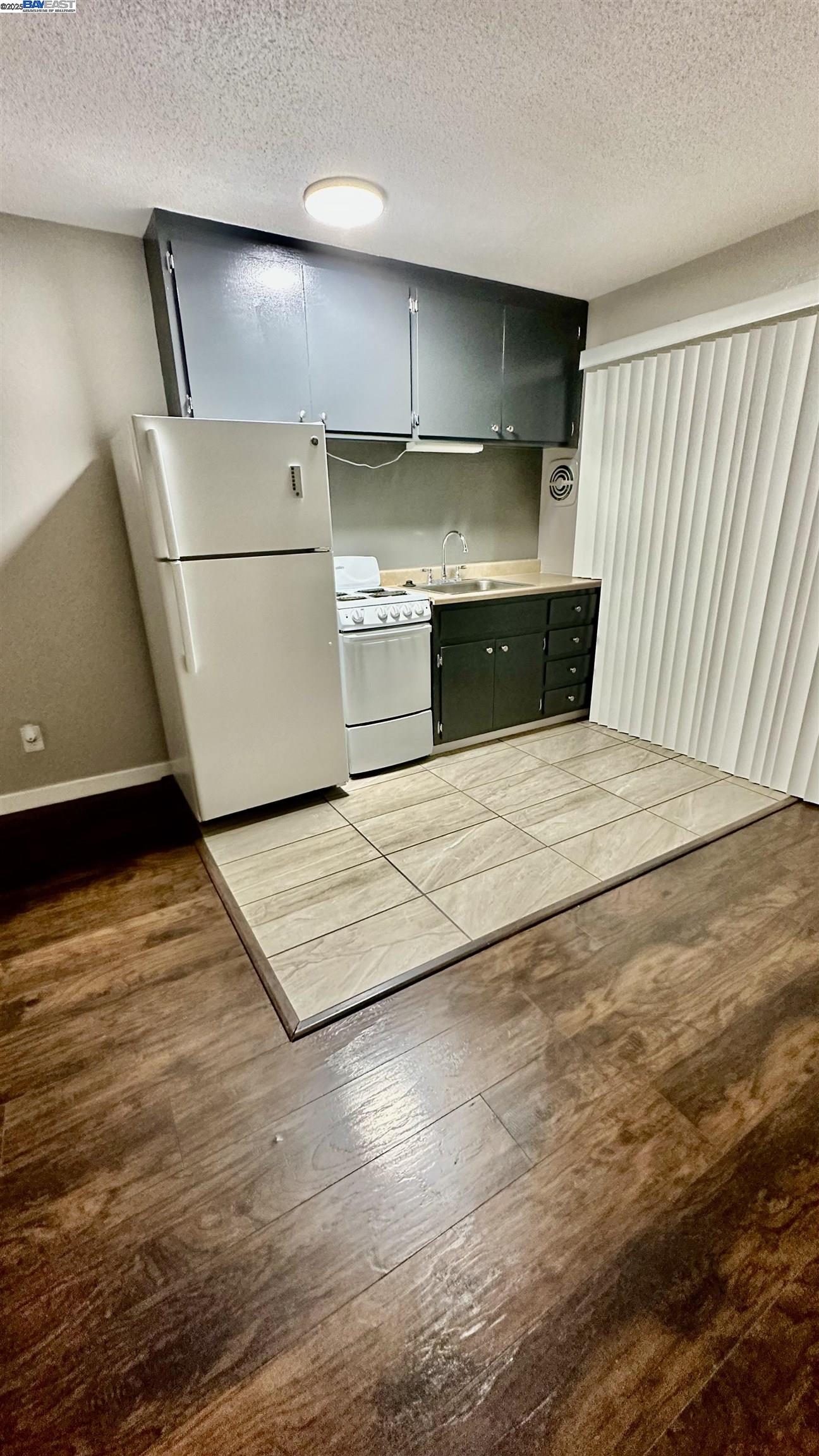 Detail Gallery Image 13 of 35 For 200 Leisure Way, Vacaville,  CA 95687 - 1 Beds | 1 Baths