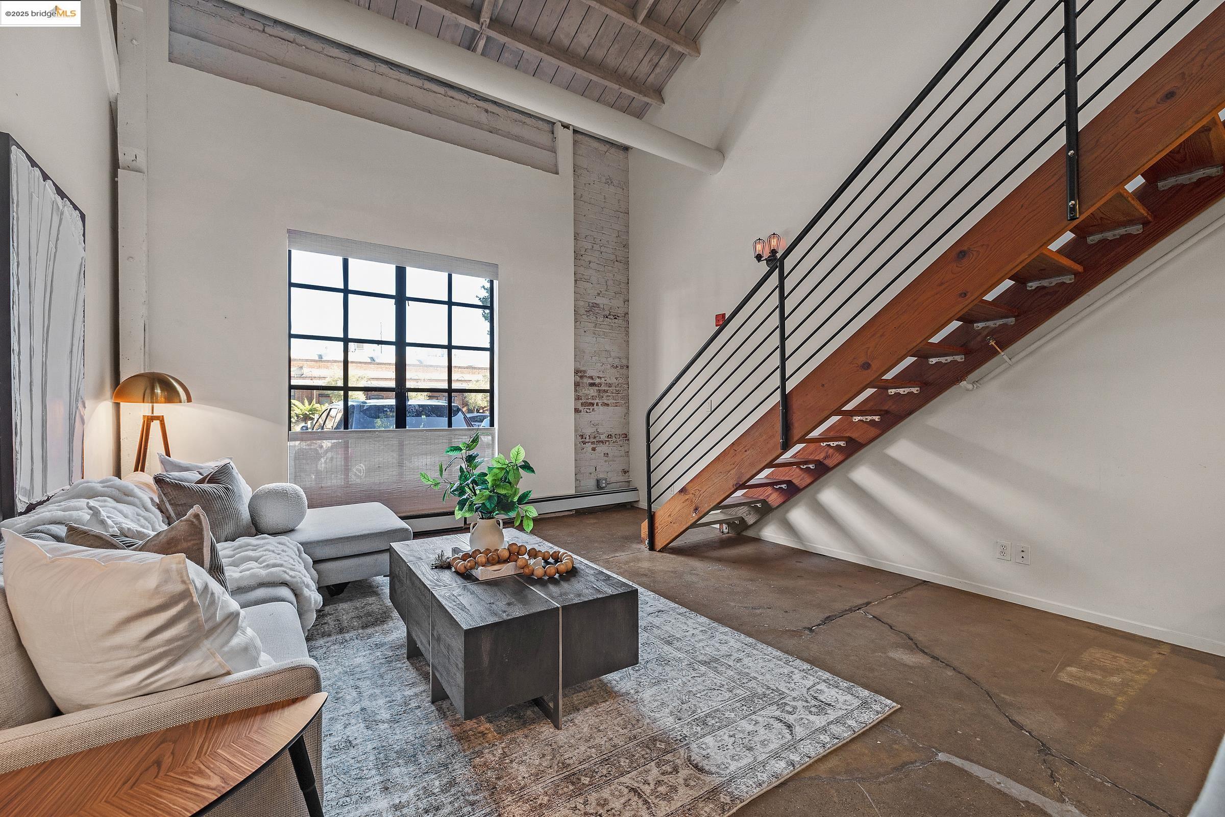 1018 4th Ave 113