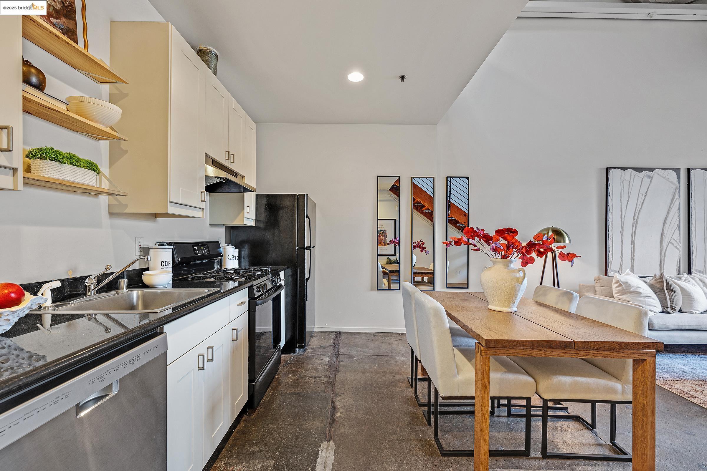 1018 4th Ave 113