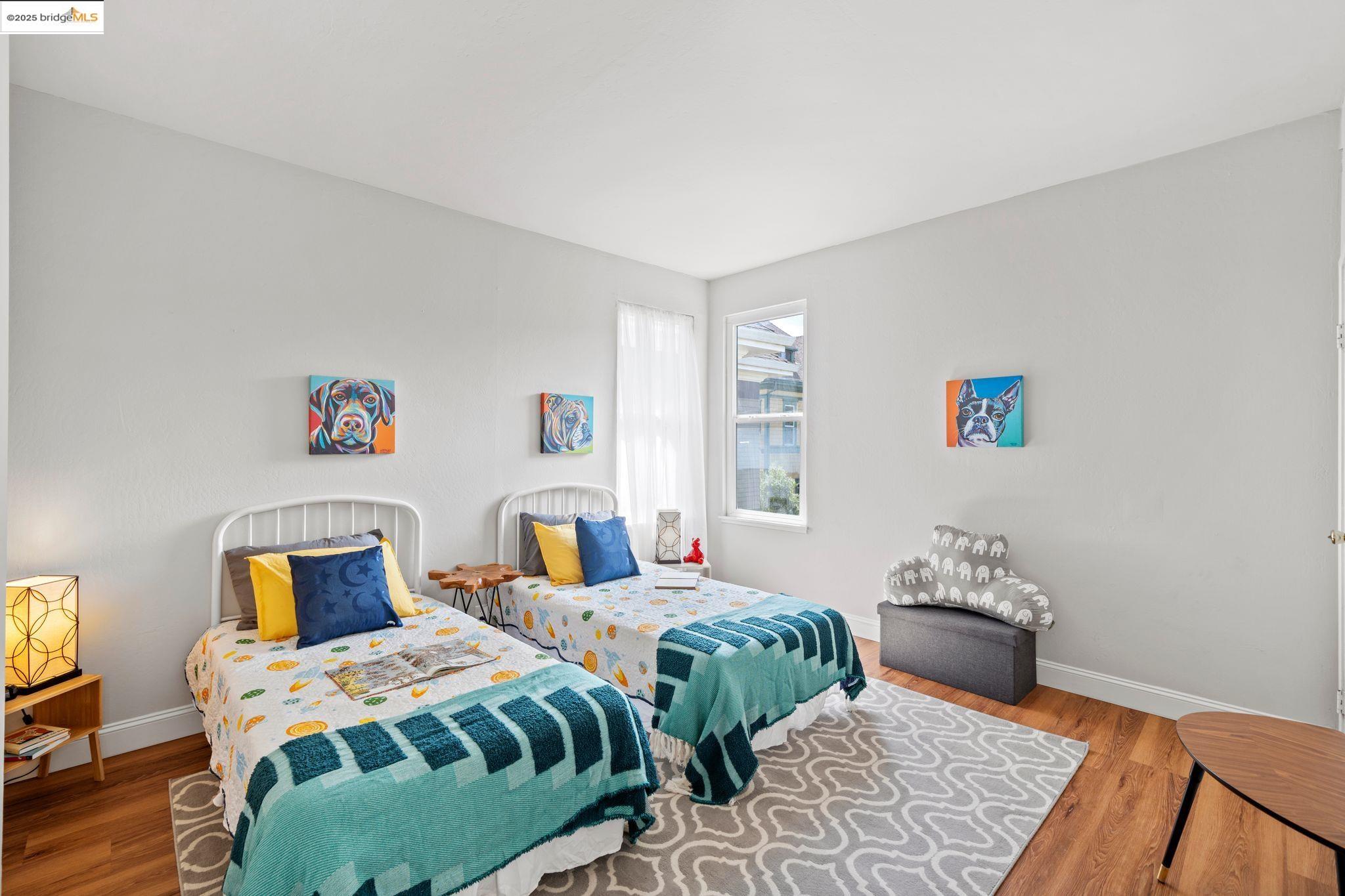 1923 West St, Oakland, California 94612, 4 Bedrooms Bedrooms, 6 Rooms Rooms,2 BathroomsBathrooms,Residential,For Sale,1923 West St,41087514