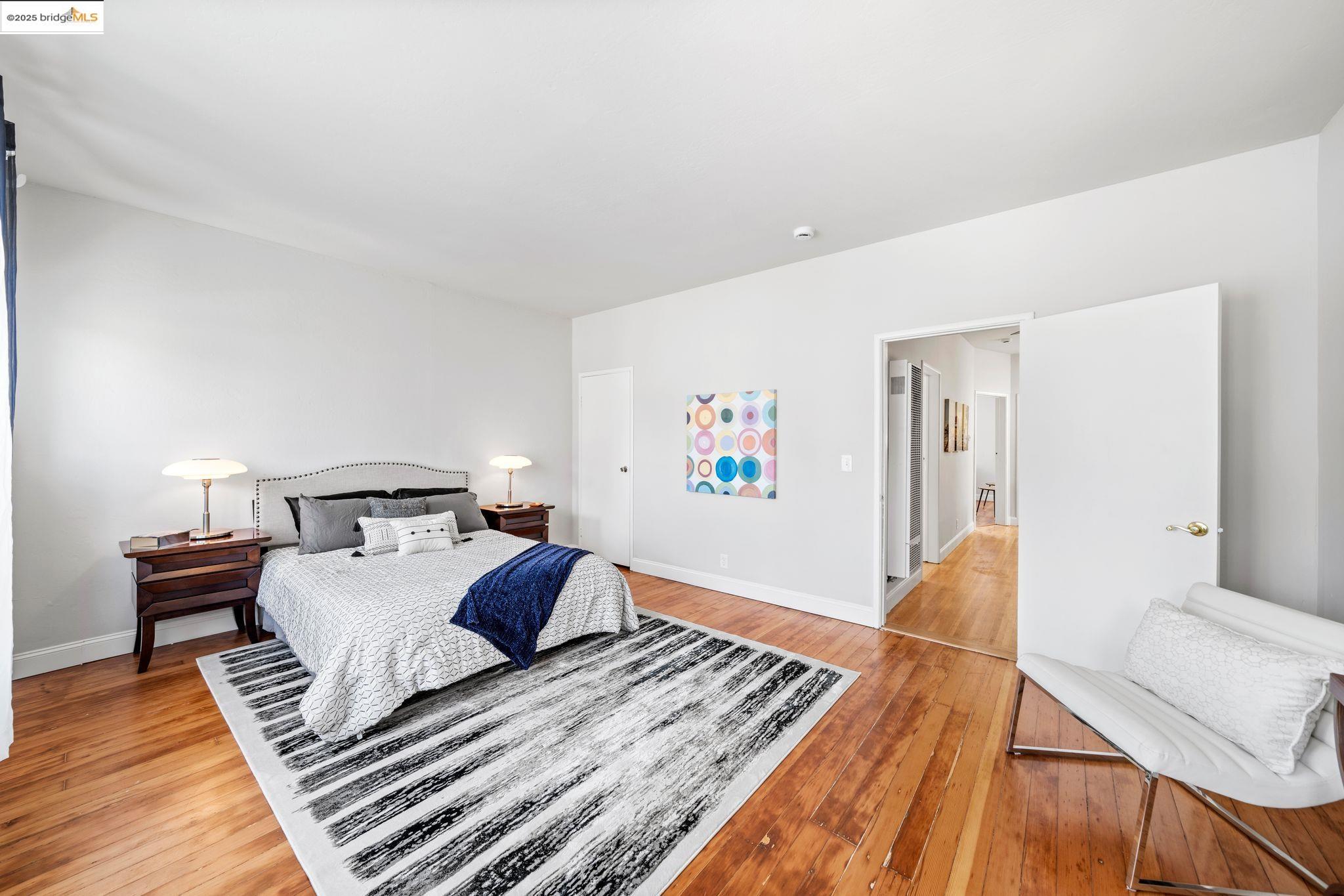1923 West St, Oakland, California 94612, 4 Bedrooms Bedrooms, 6 Rooms Rooms,2 BathroomsBathrooms,Residential,For Sale,1923 West St,41087514