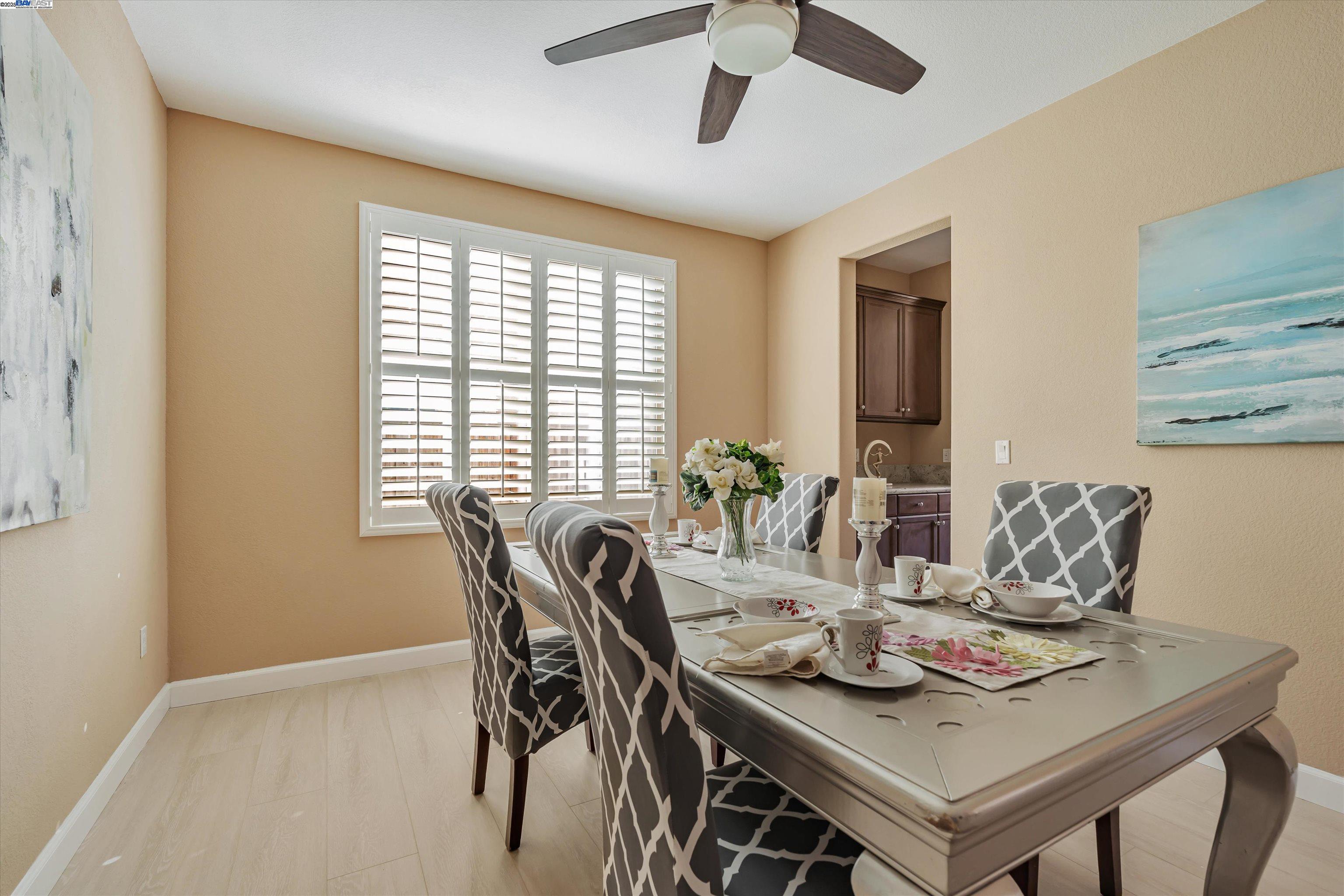 Detail Gallery Image 19 of 50 For 3602 Levanto Way, Manteca,  CA 95337 - 4 Beds | 3/1 Baths