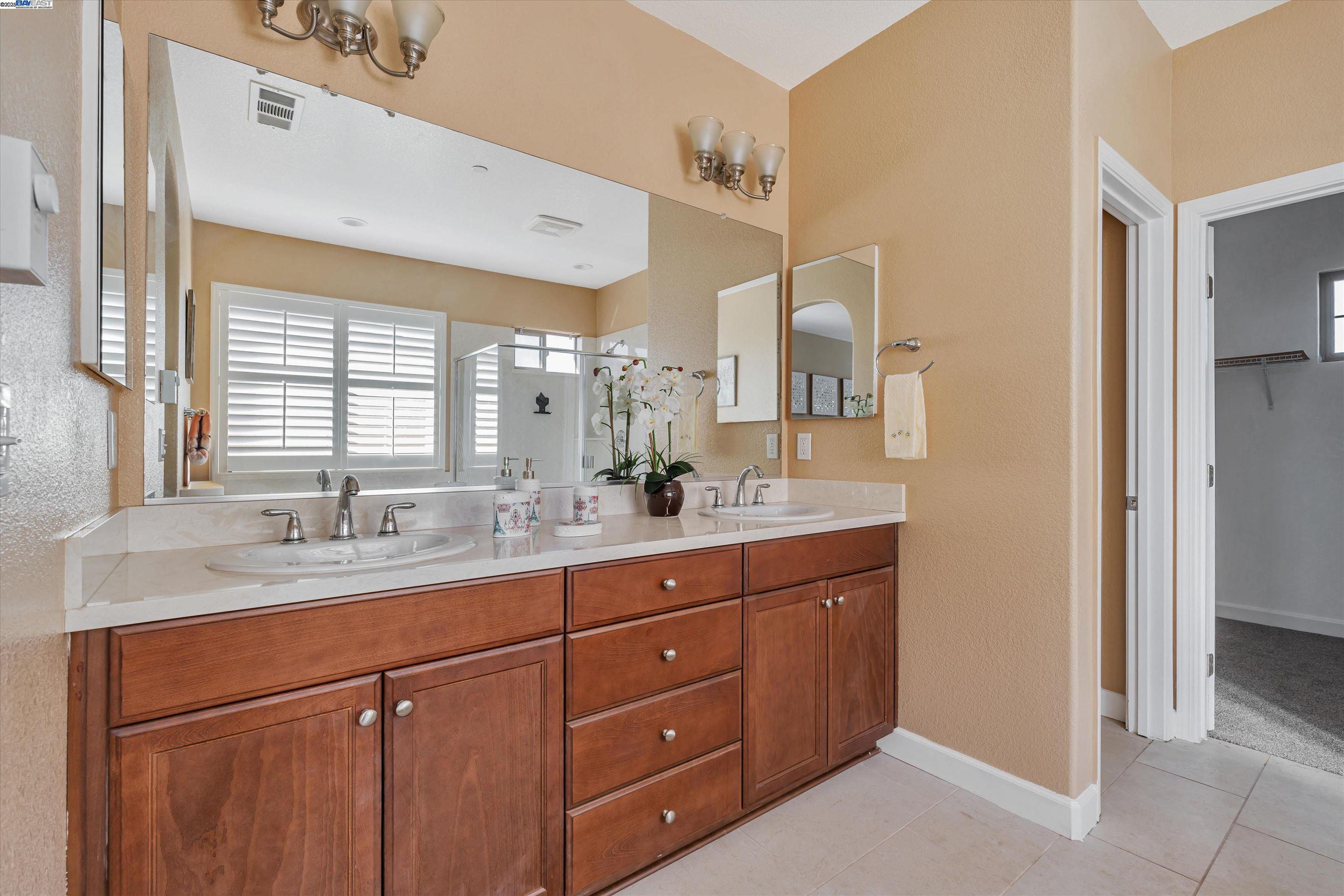 Detail Gallery Image 42 of 50 For 3602 Levanto Way, Manteca,  CA 95337 - 4 Beds | 3/1 Baths