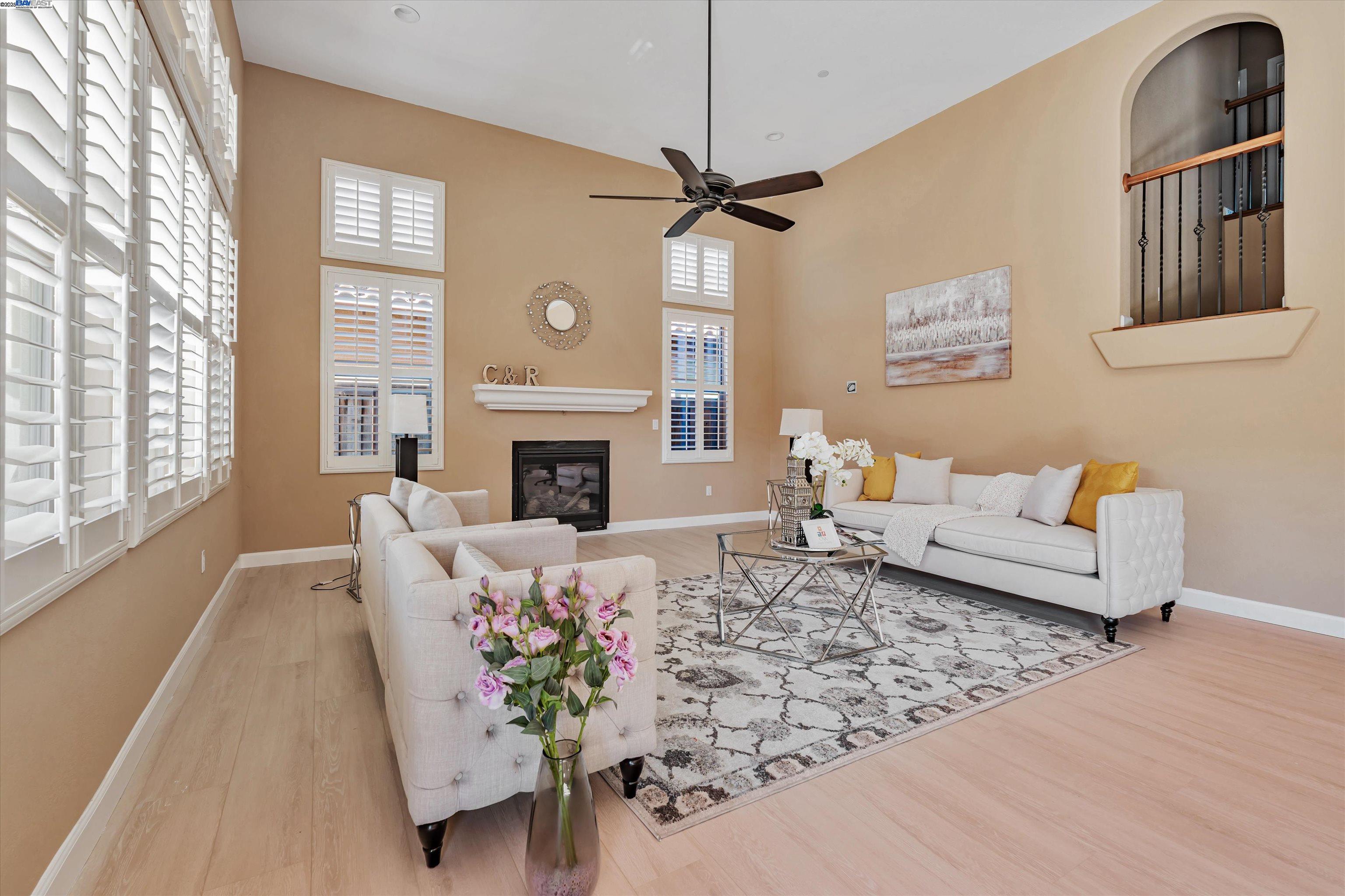 Detail Gallery Image 8 of 50 For 3602 Levanto Way, Manteca,  CA 95337 - 4 Beds | 3/1 Baths