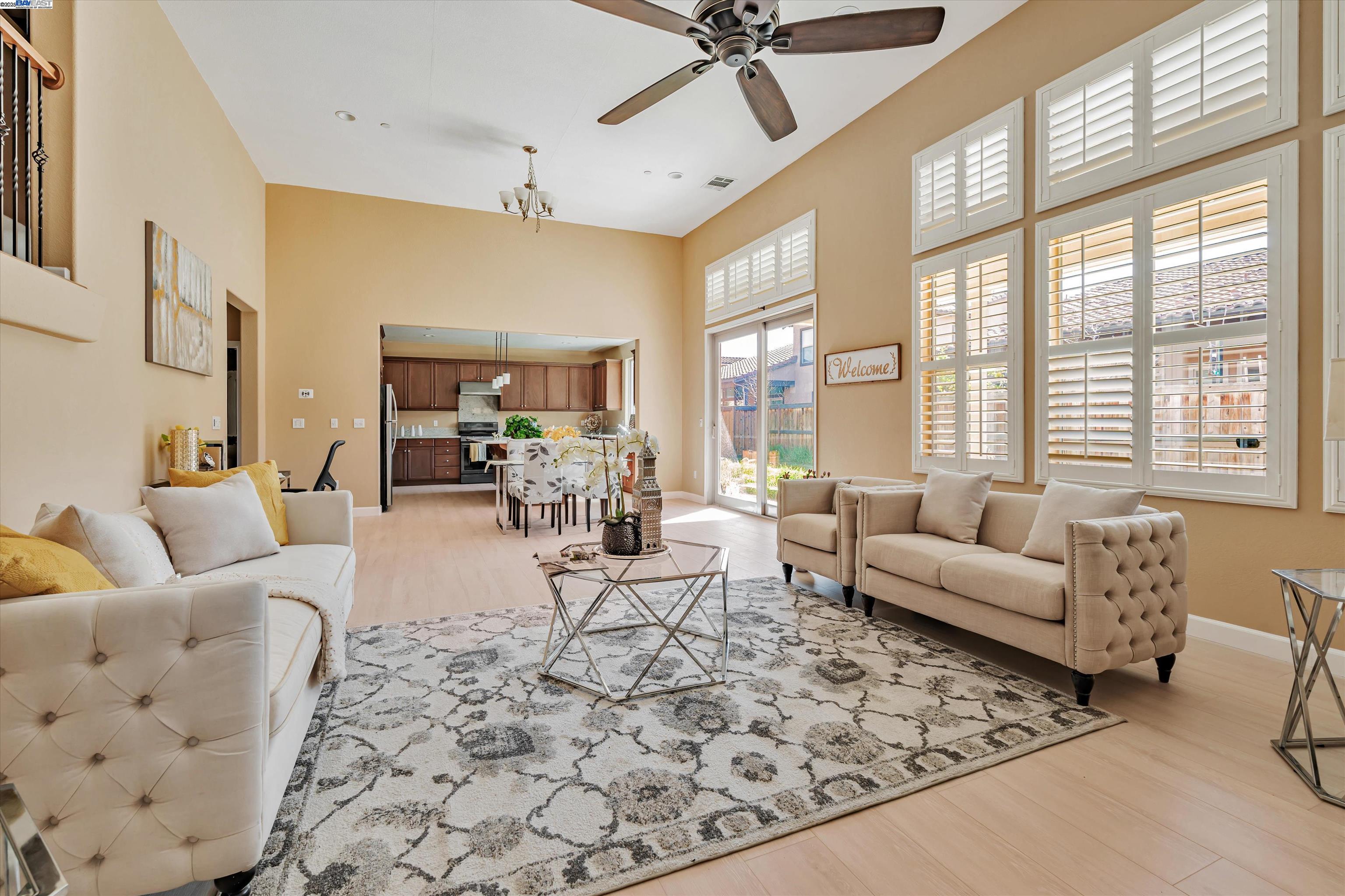 Detail Gallery Image 10 of 50 For 3602 Levanto Way, Manteca,  CA 95337 - 4 Beds | 3/1 Baths