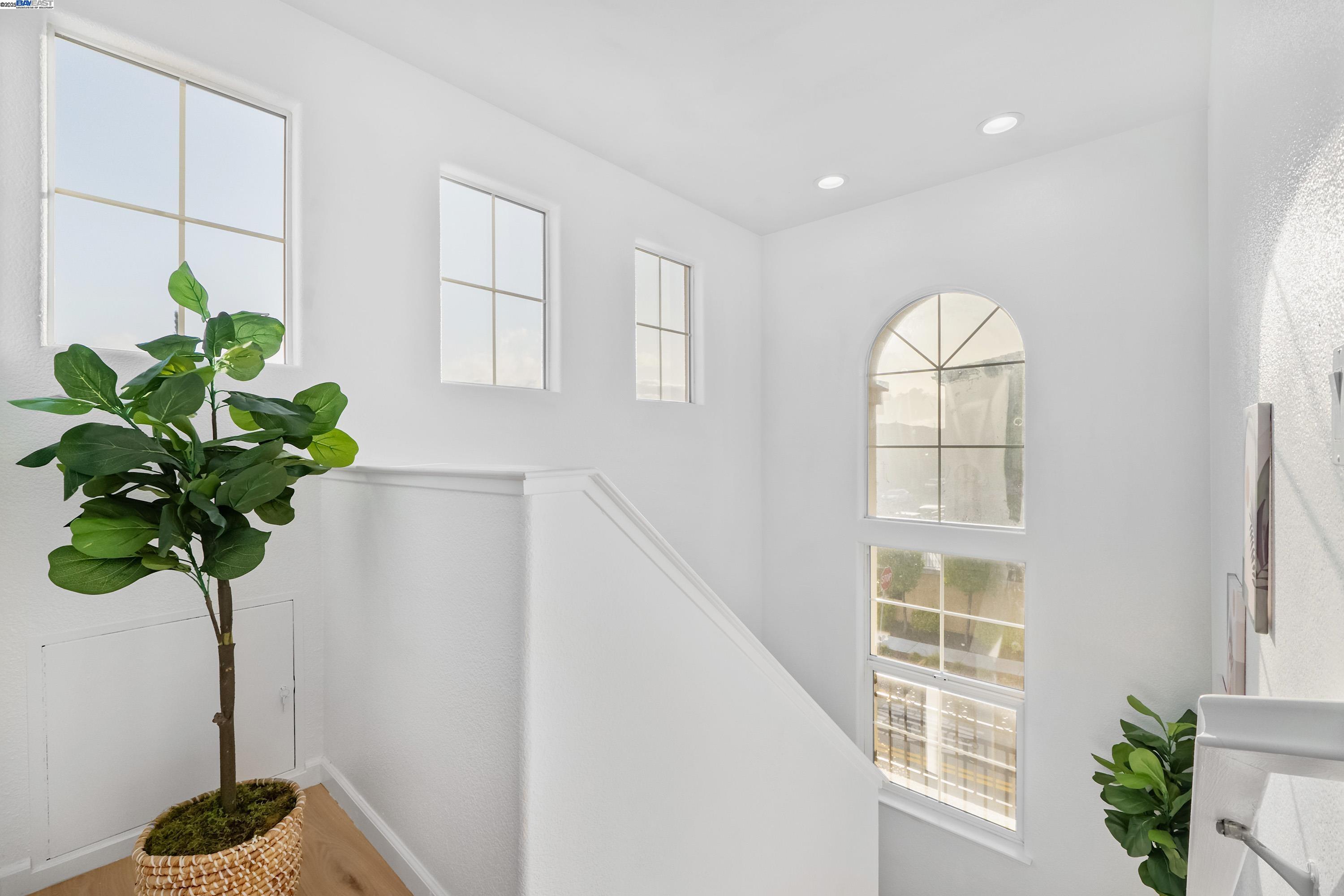 Detail Gallery Image 21 of 38 For 341 Casselino Drive #1,  San Jose,  CA 95136 - 3 Beds | 2/1 Baths