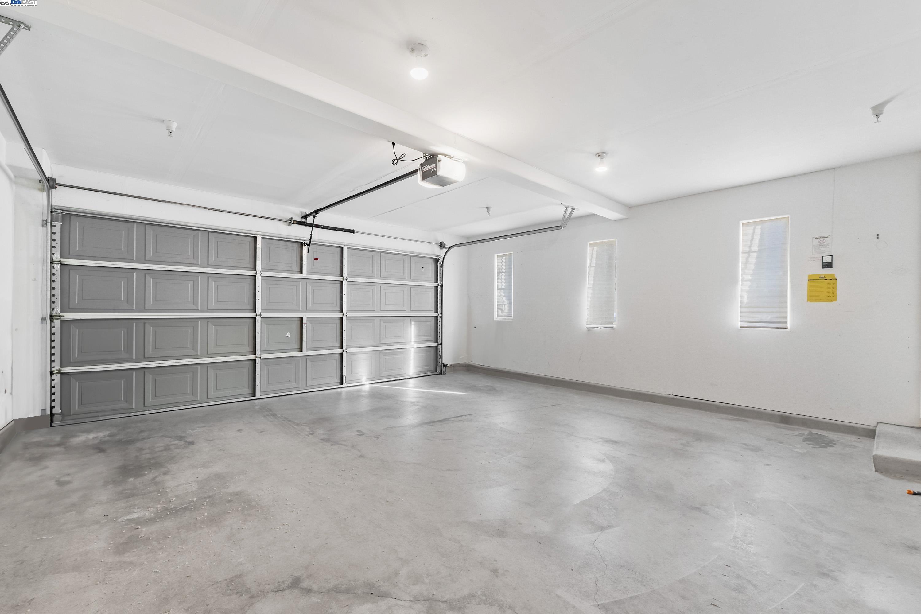 Detail Gallery Image 31 of 38 For 341 Casselino Drive #1,  San Jose,  CA 95136 - 3 Beds | 2/1 Baths