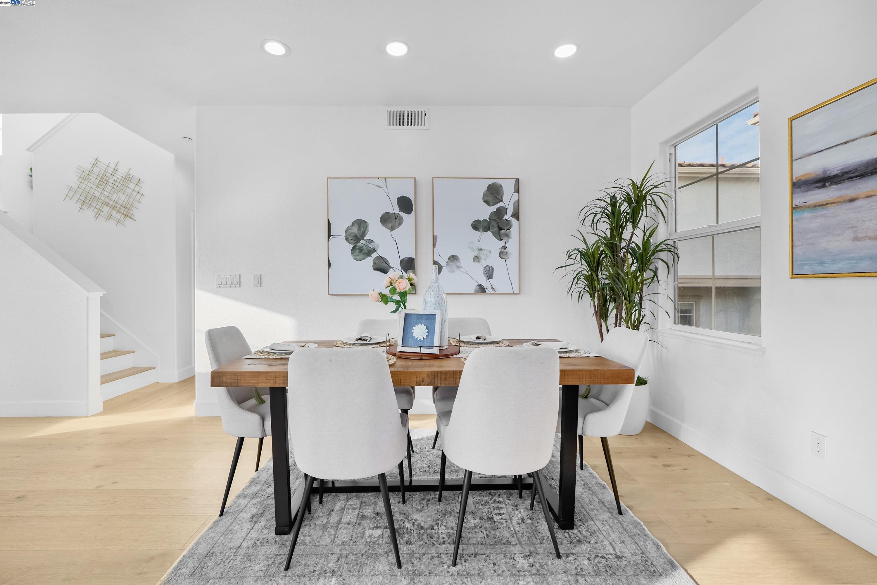 Detail Gallery Image 10 of 38 For 341 Casselino Drive #1,  San Jose,  CA 95136 - 3 Beds | 2/1 Baths