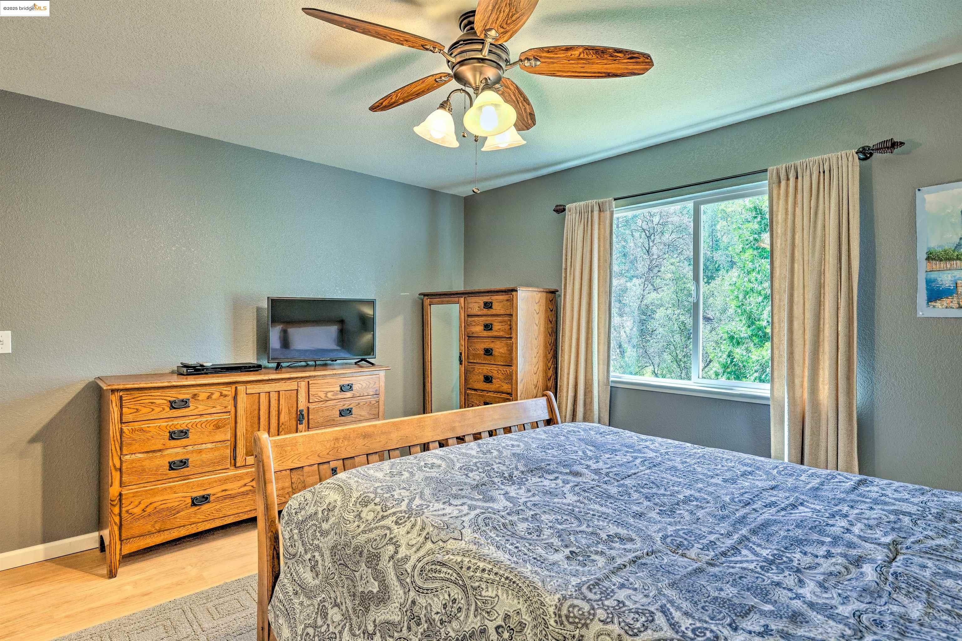 Detail Gallery Image 20 of 60 For 20838 Big Foot Circle, Groveland,  CA 95321-9505 - 3 Beds | 3 Baths