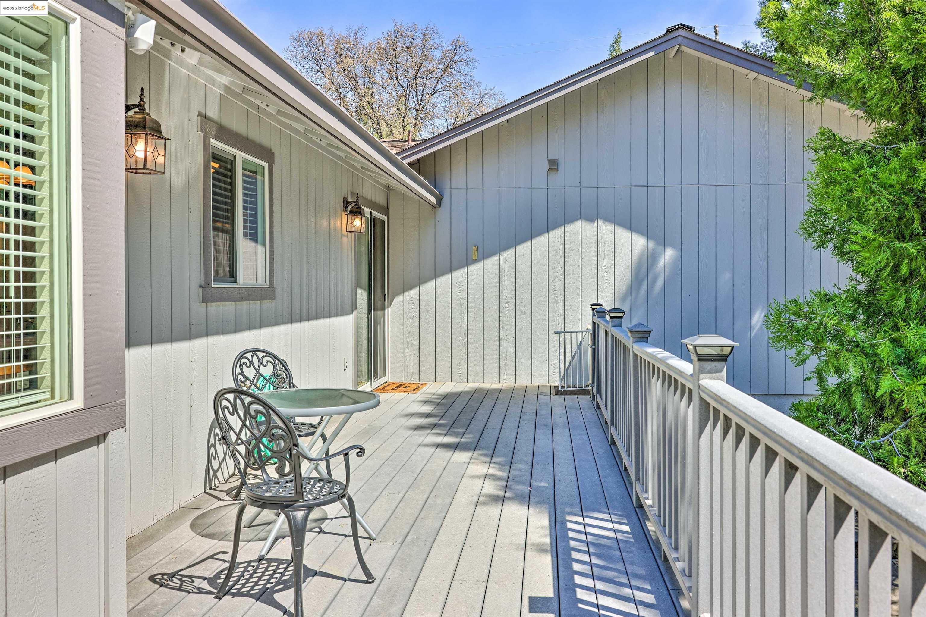 Detail Gallery Image 42 of 60 For 20838 Big Foot Circle, Groveland,  CA 95321-9505 - 3 Beds | 3 Baths