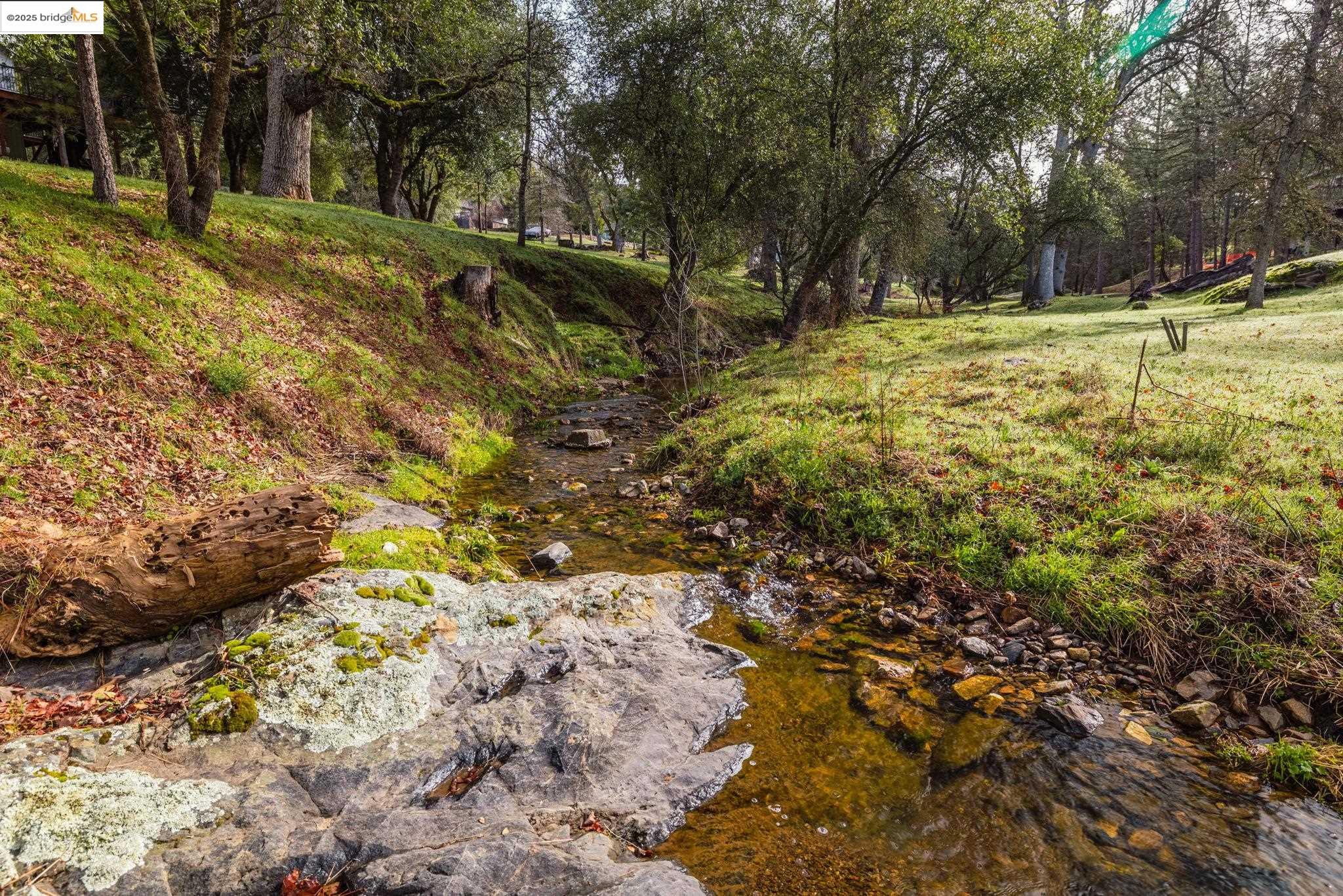 Detail Gallery Image 59 of 60 For 20838 Big Foot Circle, Groveland,  CA 95321-9505 - 3 Beds | 3 Baths